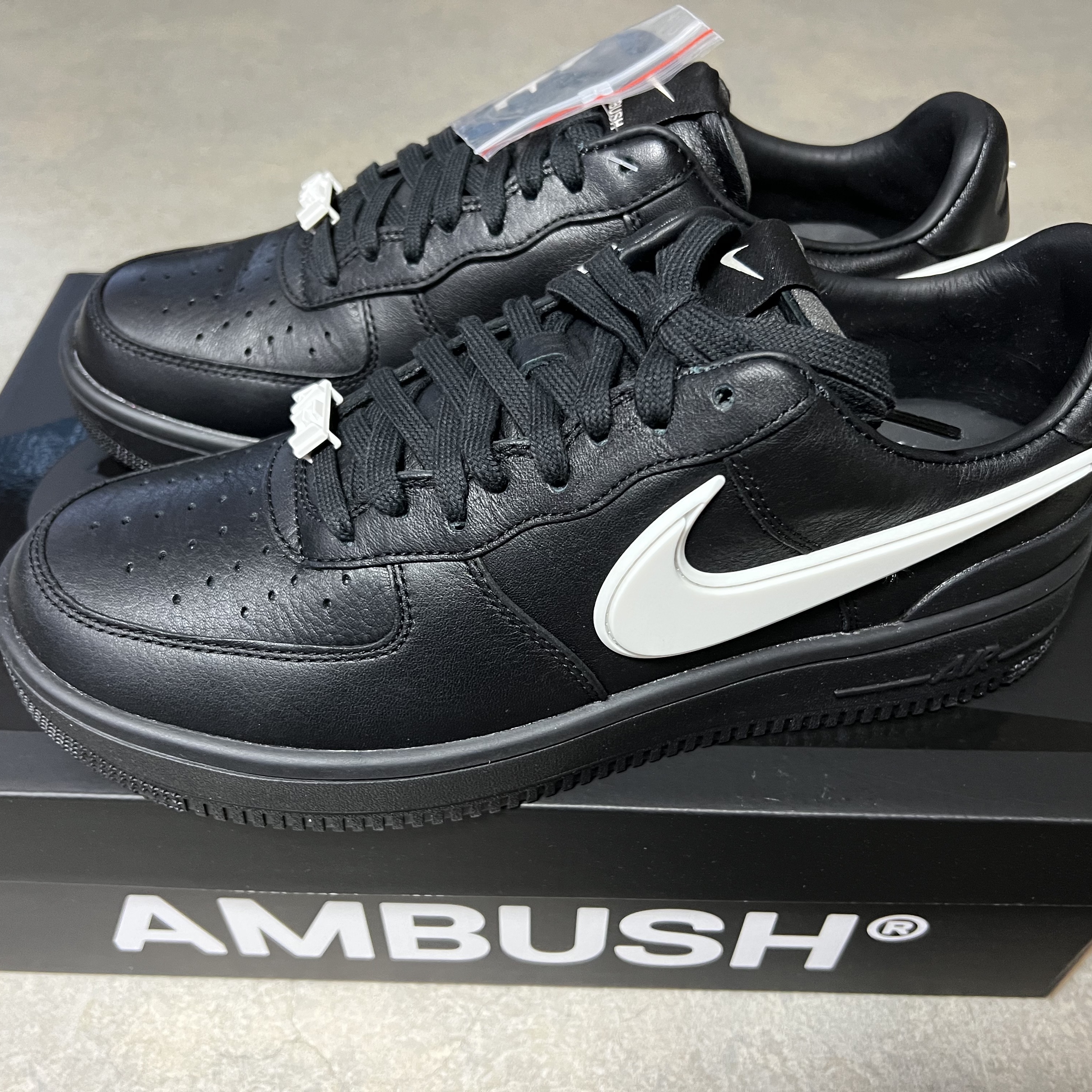 Nike x Ambush Air Force 1 Low SP Black 착용 스타일 - 1