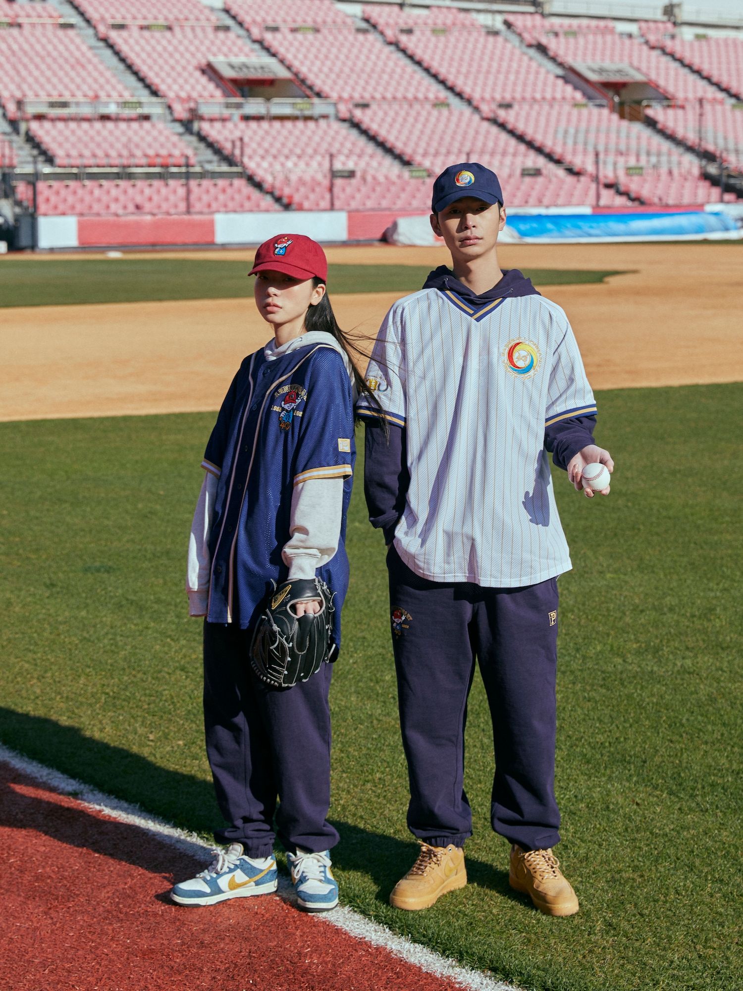 [KREAM 단독] Over The Pitch x KBO The 40th Anniversary Character Logo Jersey Navy (Marking Ver.), [KREAM 단독] Over The Pitch x KBO The 40th Anniversary Emblem Loose Fit Hoodie Light Melange 착용 스타일