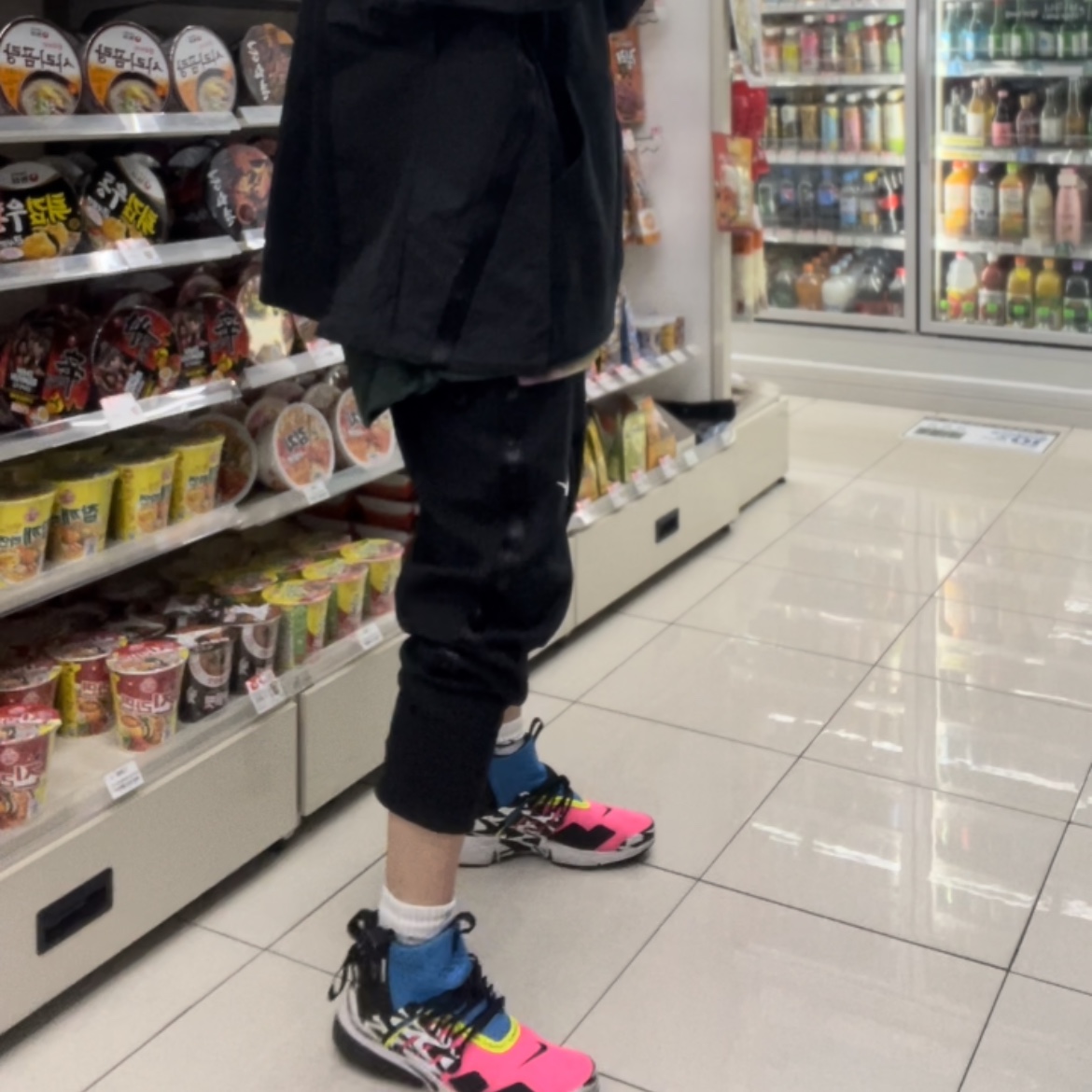 Nike x Sacai NRG Fleece Pants Black - Asia 착용 스타일 - 3