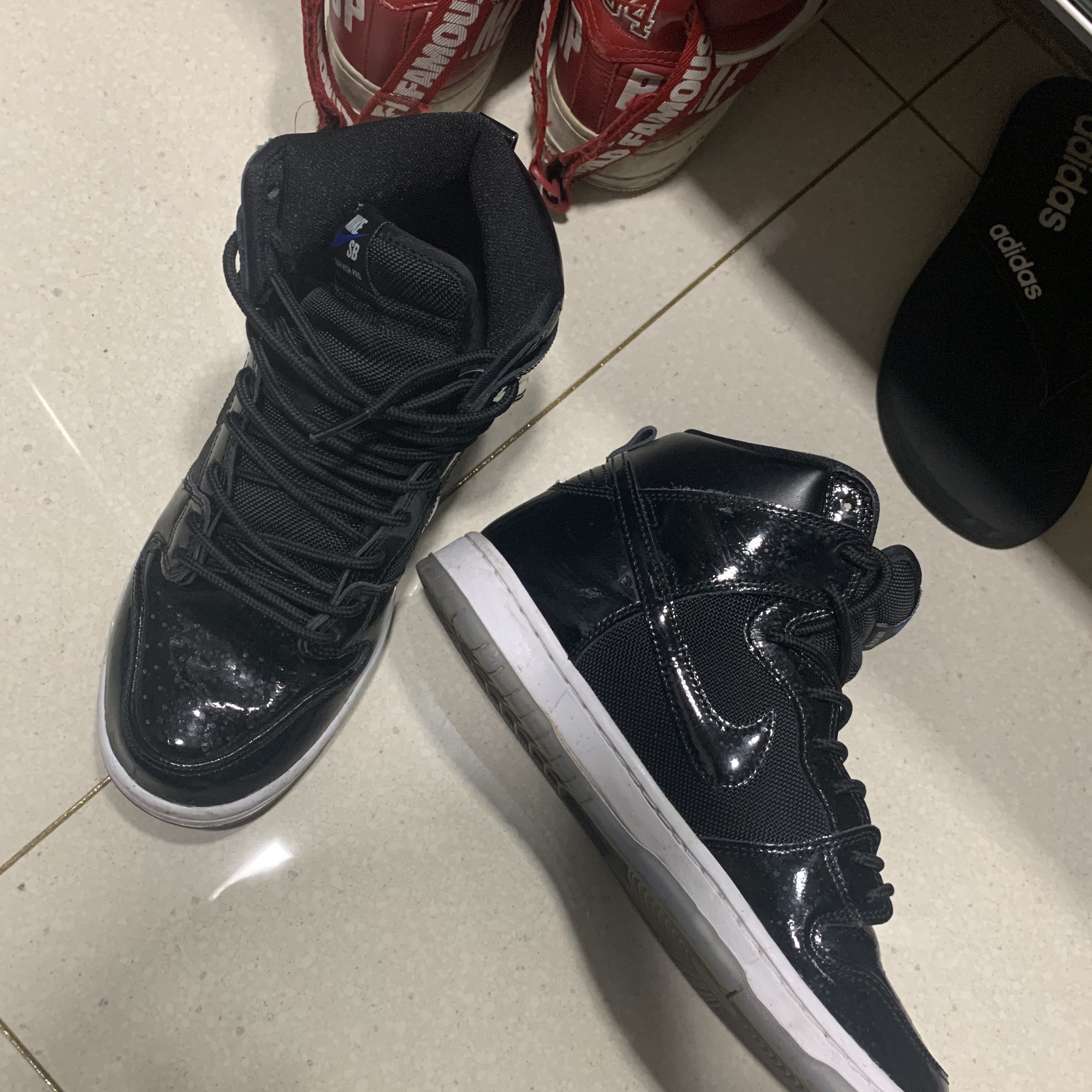 Nike SB Dunk High Space Jam 착용 스타일 - 3