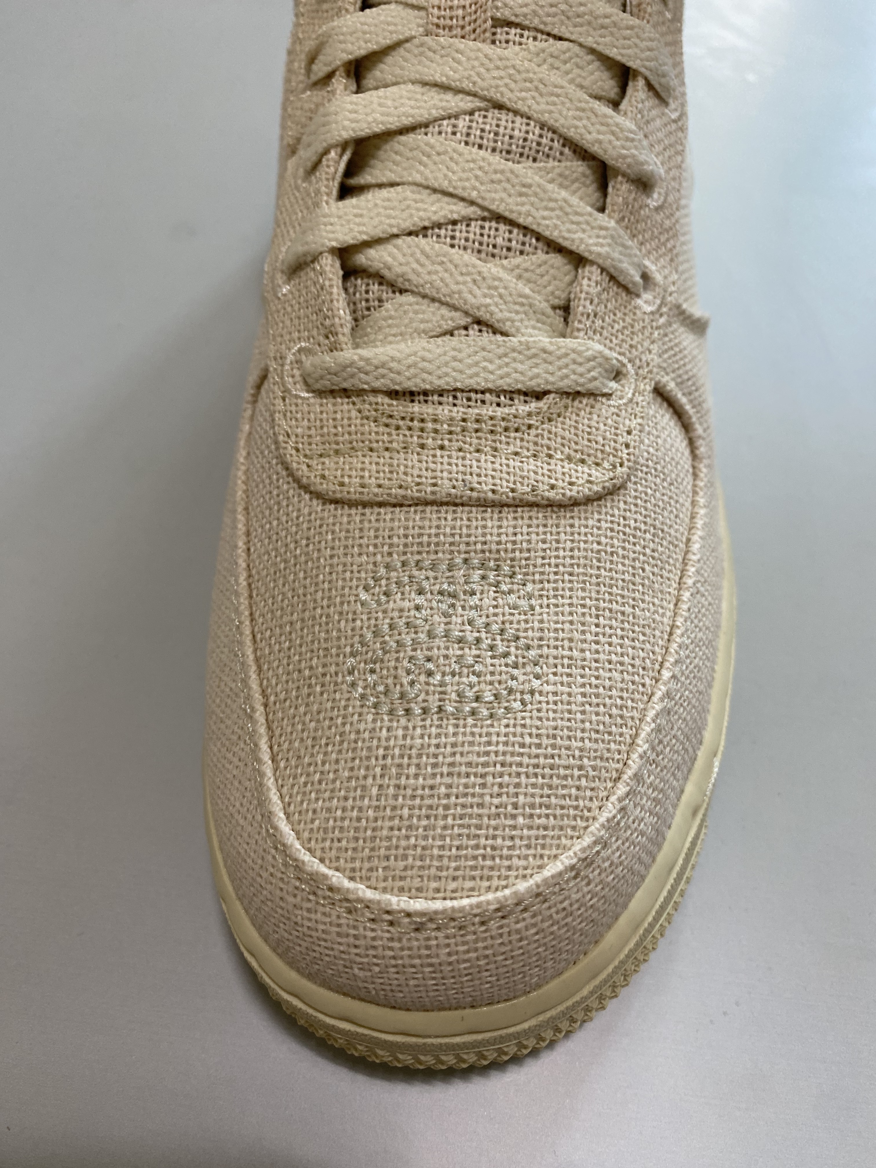 Nike x Stussy Air Force 1 '07 Mid SP Fossil 착용 스타일 - 3
