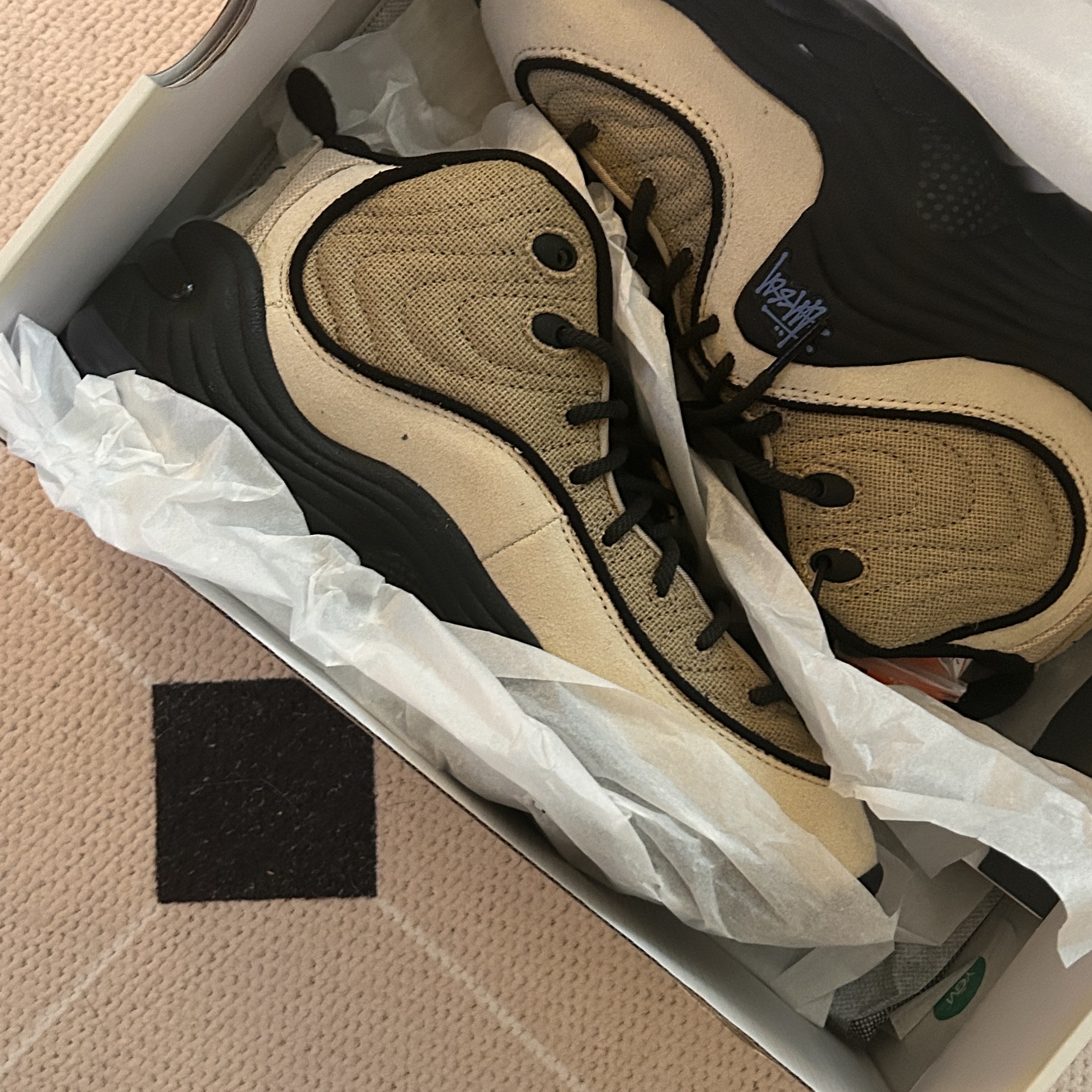 Nike x Stussy Air Penny II Rattan and Limestone 착용 스타일 - 4