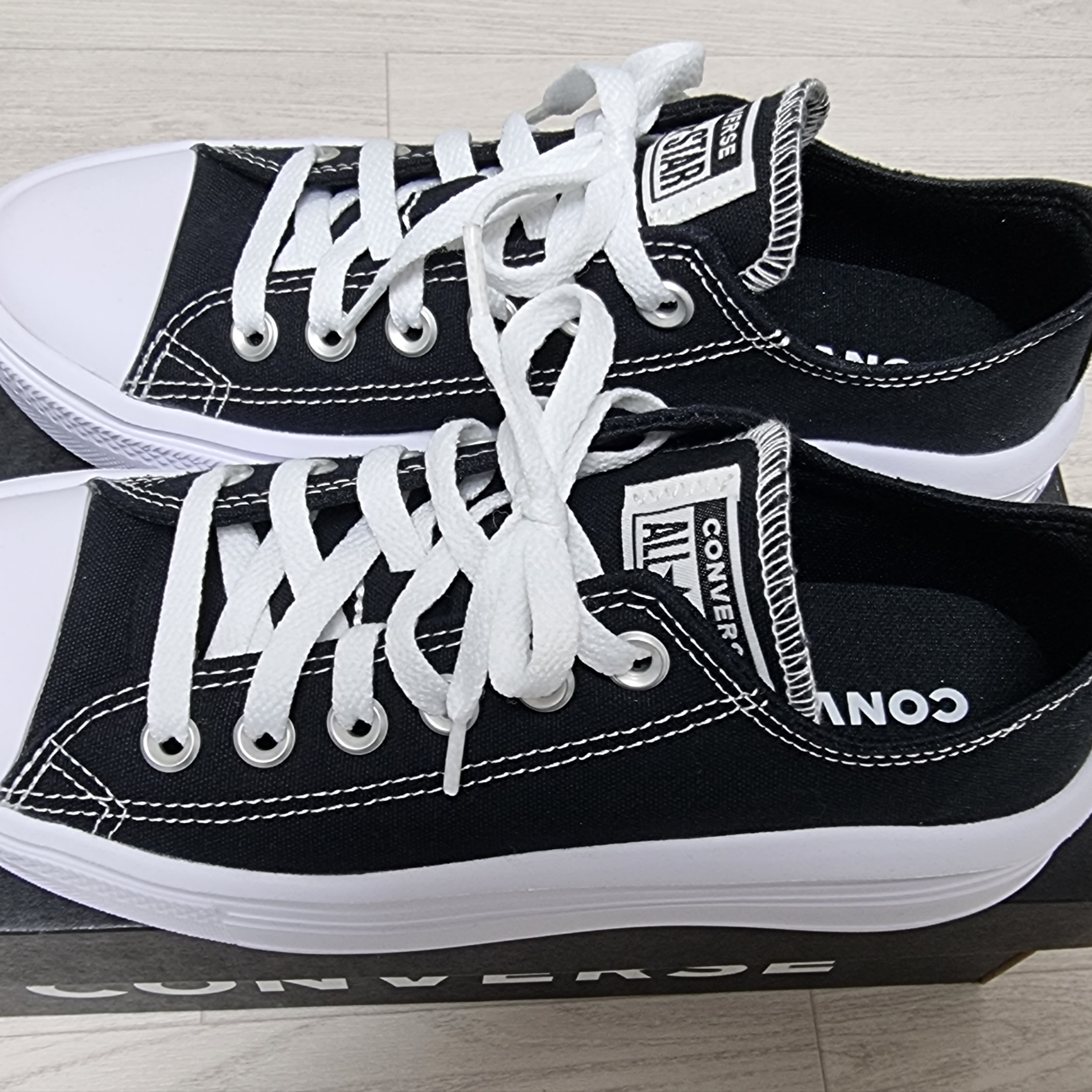 (W) Converse Chuck Taylor All Star Move Ox Black 착용 스타일 - 1