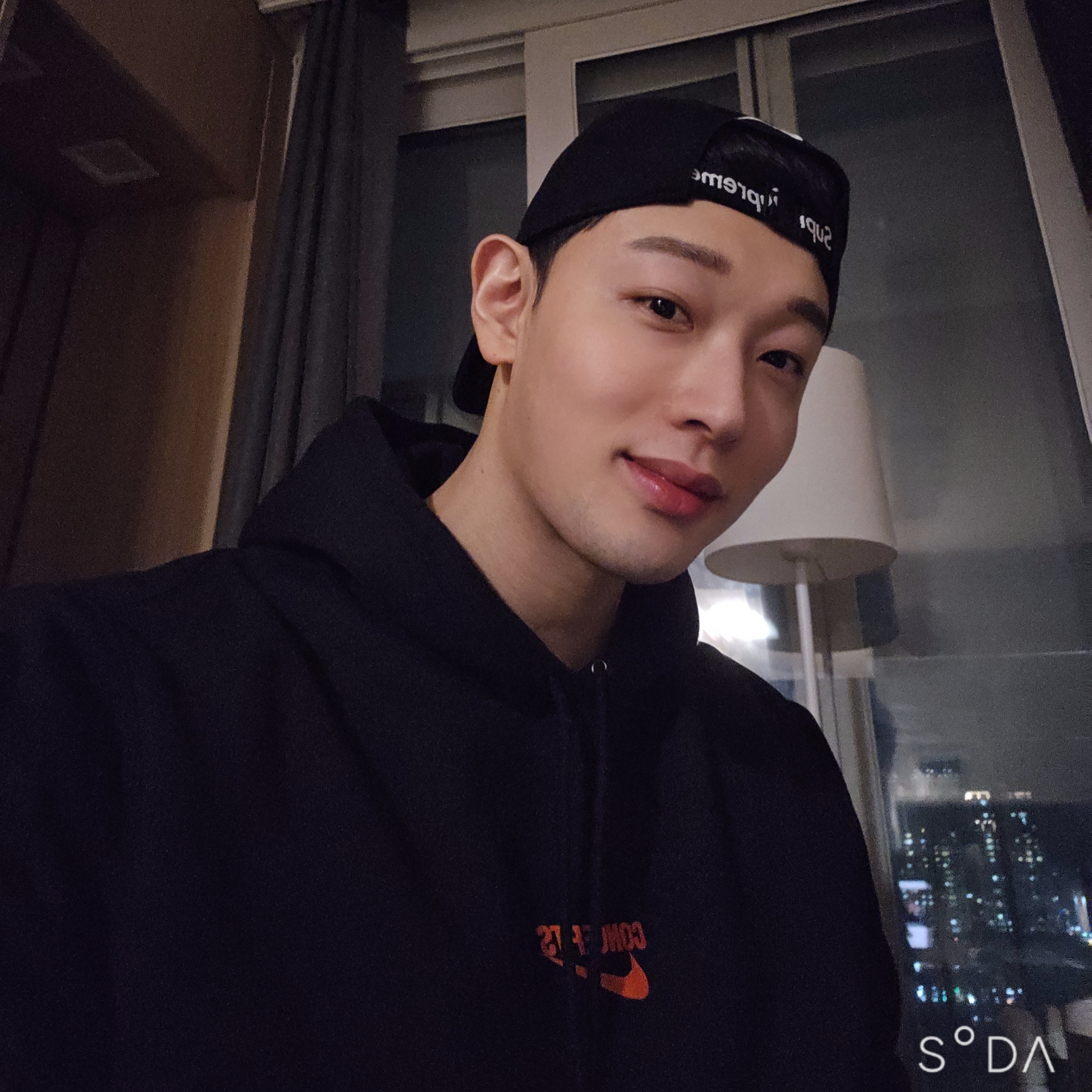 Supreme x Nike ACG Denim 6-Panel Black - 22FW, Nike x Concepts SB Fleece Hoodie Black - Asia 착용 스타일