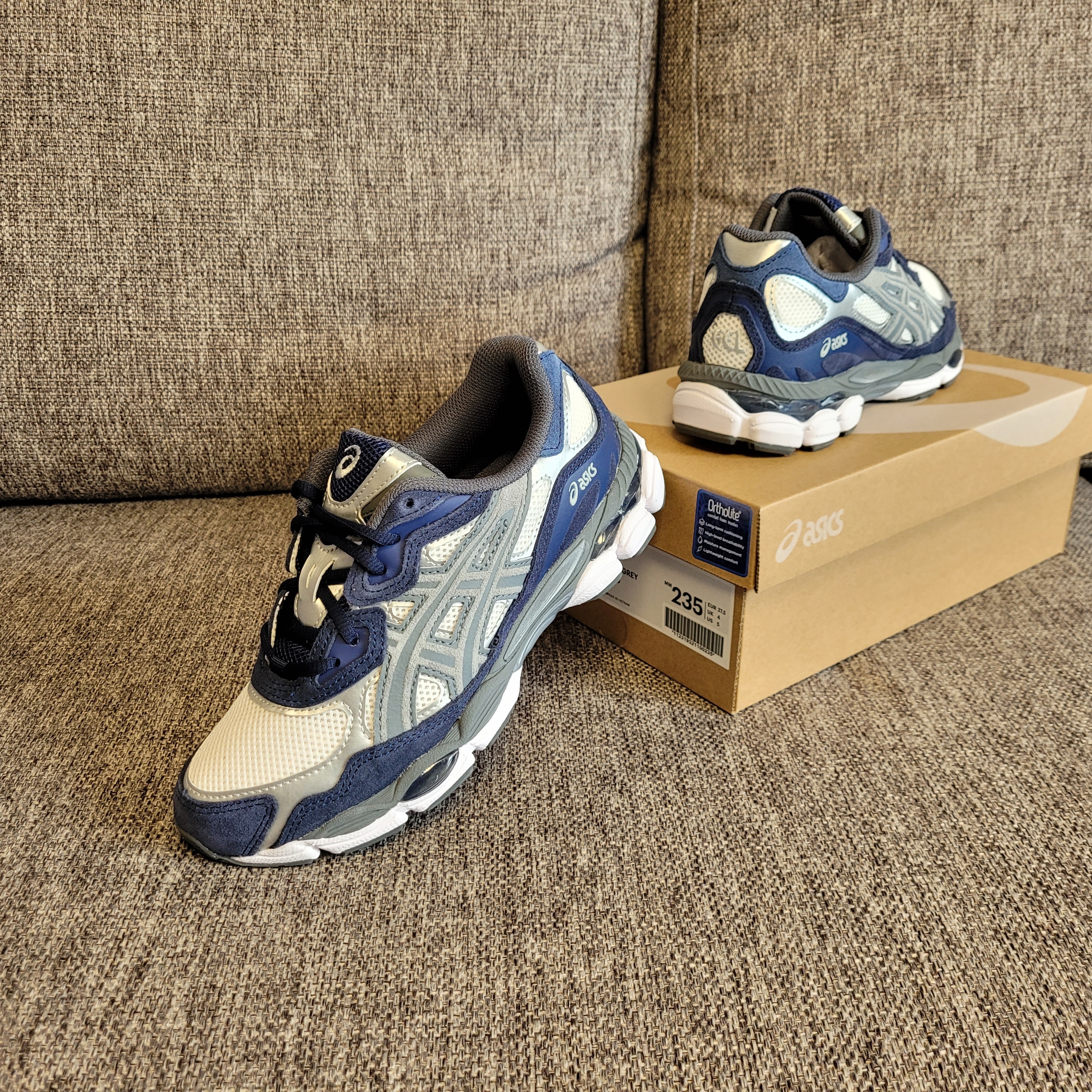 Asics Gel-NYC Cream Steel Grey 착용 스타일 - 4