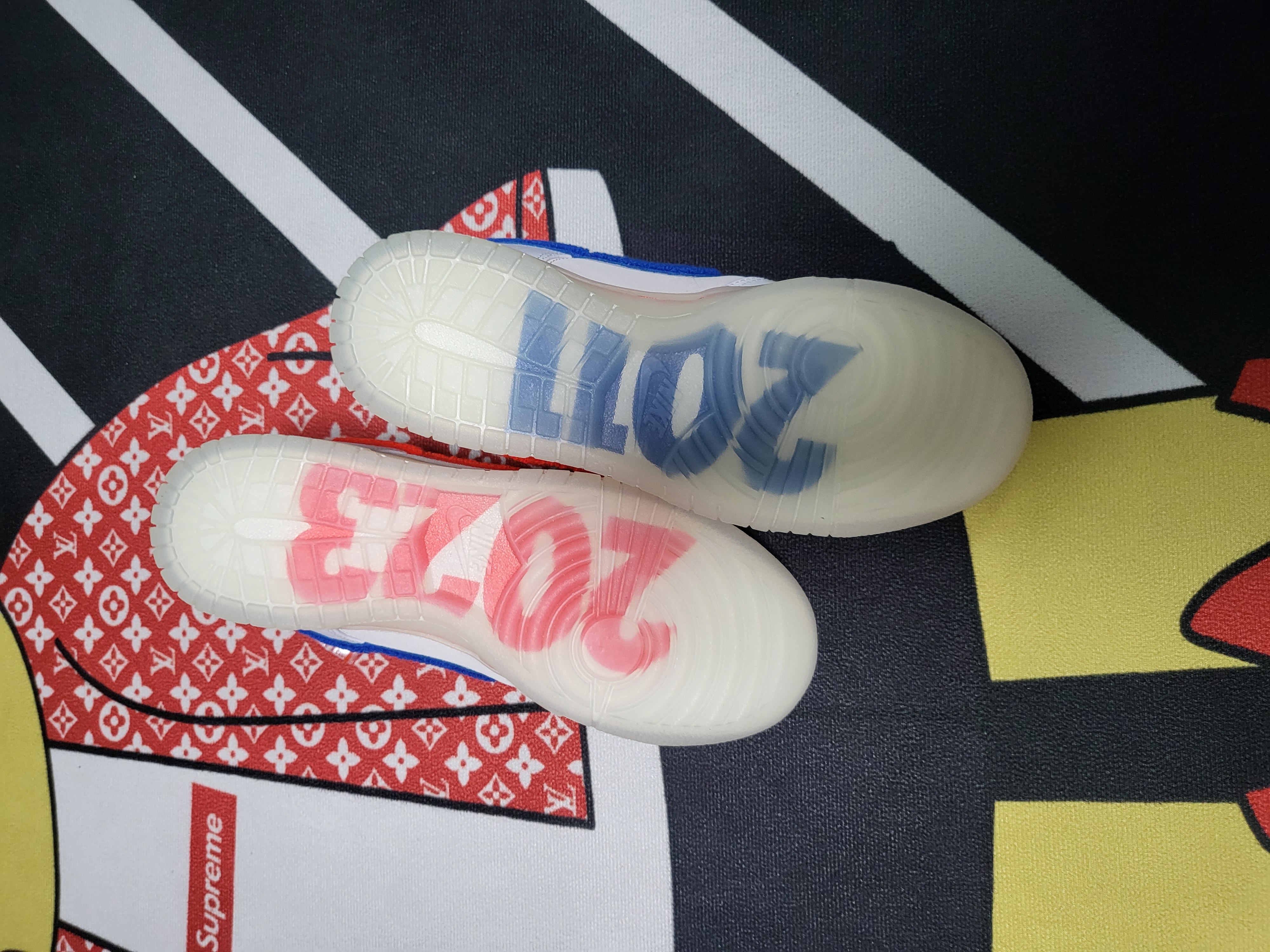 Nike Dunk Low Retro PRM Year of The Rabbit 착용 스타일 - 2