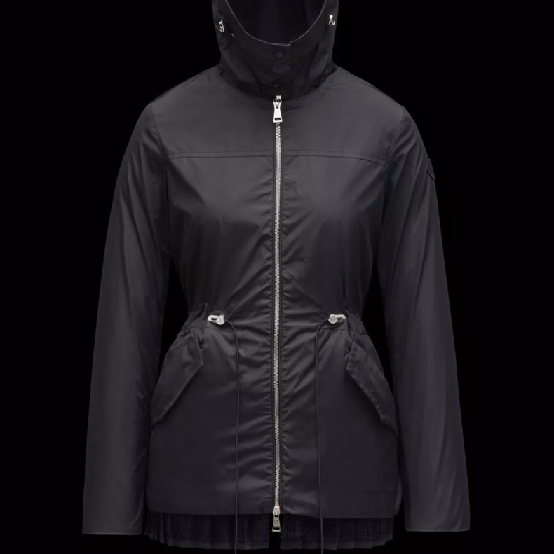 (W) Moncler Baaba Parka Jacket Black - 22SS 착용 스타일 - 4