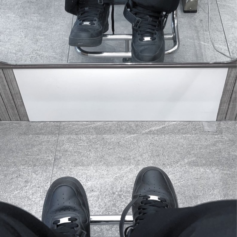 Nike Air Force 1 Mid '07 Black, Nike Air Force 1 '07 Low Triple Black 착용 스타일 - 3