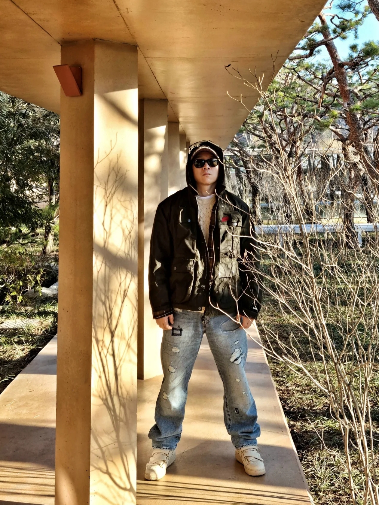 C.P. Company x Barbour 500 Miglia Jacket Green, Nike Cable Knit LS Sweater Rattan - Asia 착용 스타일 - 2