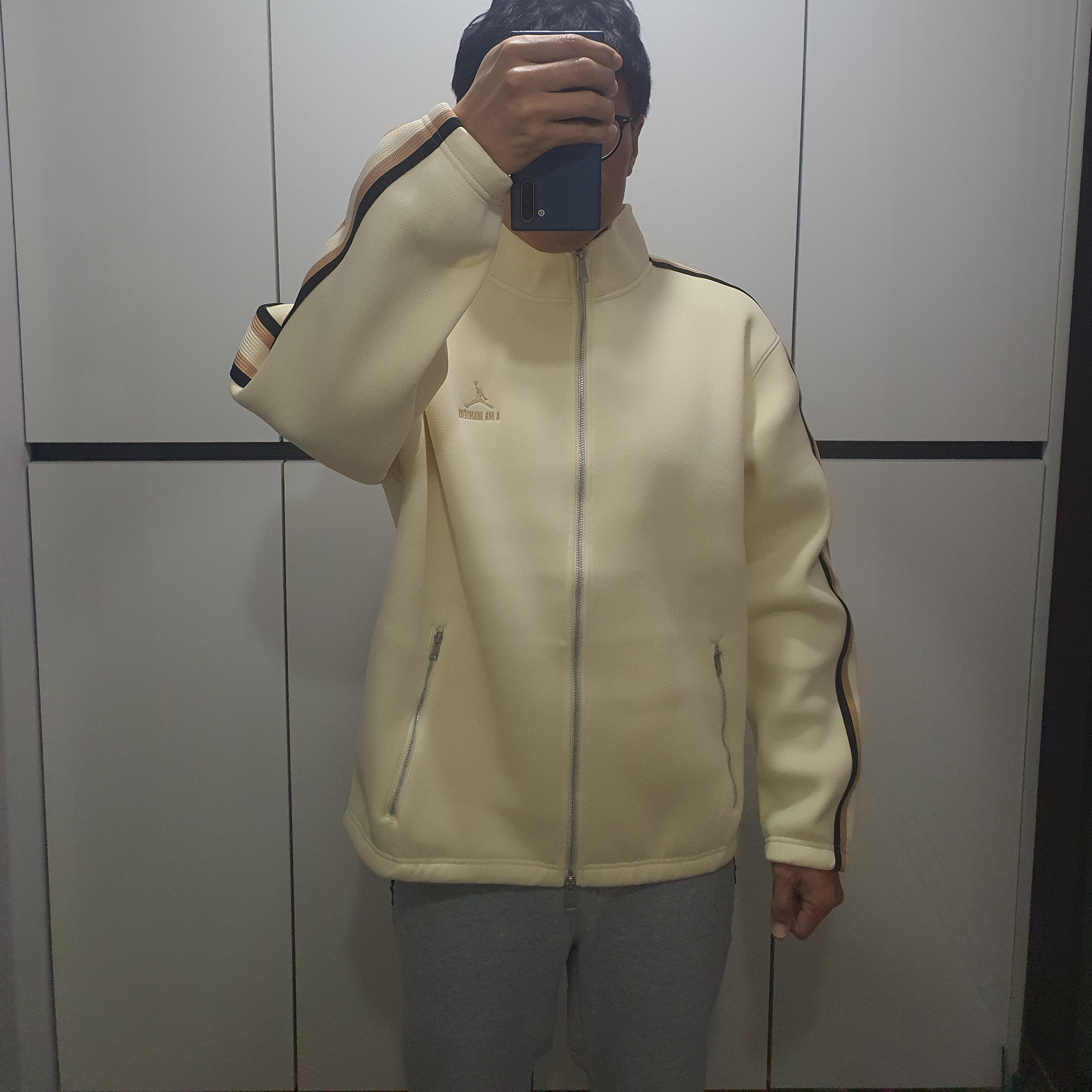 Jordan x A Ma Maniere Track Jacket Coconut Milk - Asia 착용 스타일