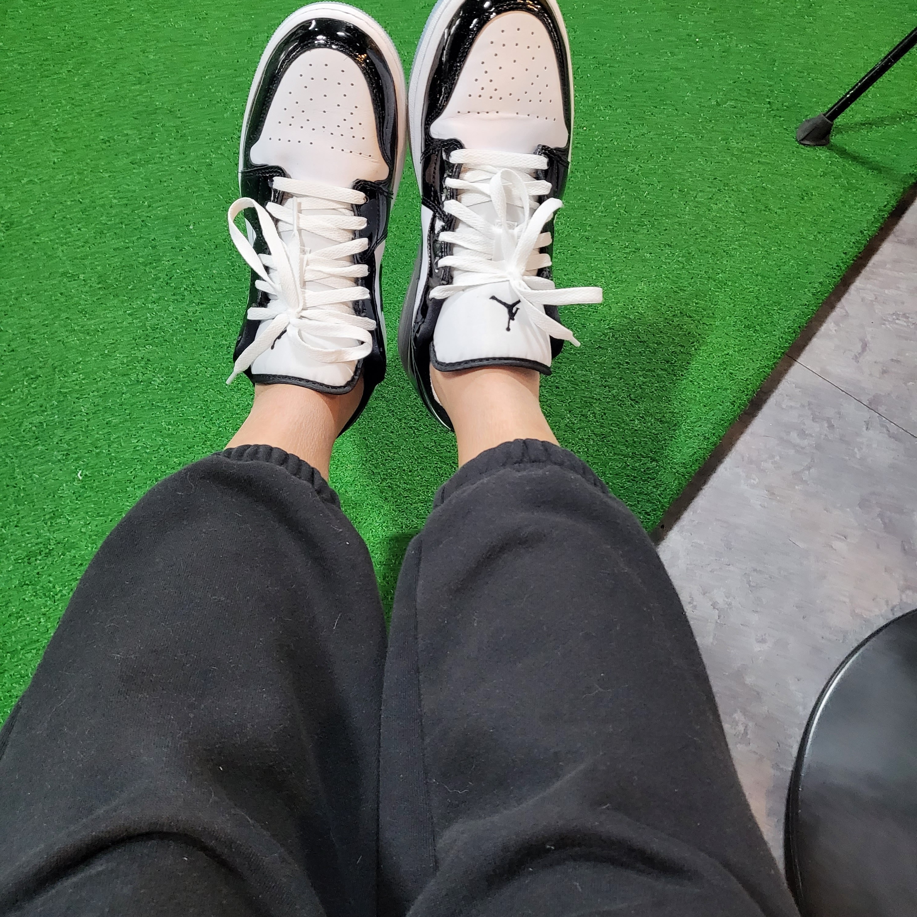 Jordan 1 Low SE Concord 착용 스타일 - 1