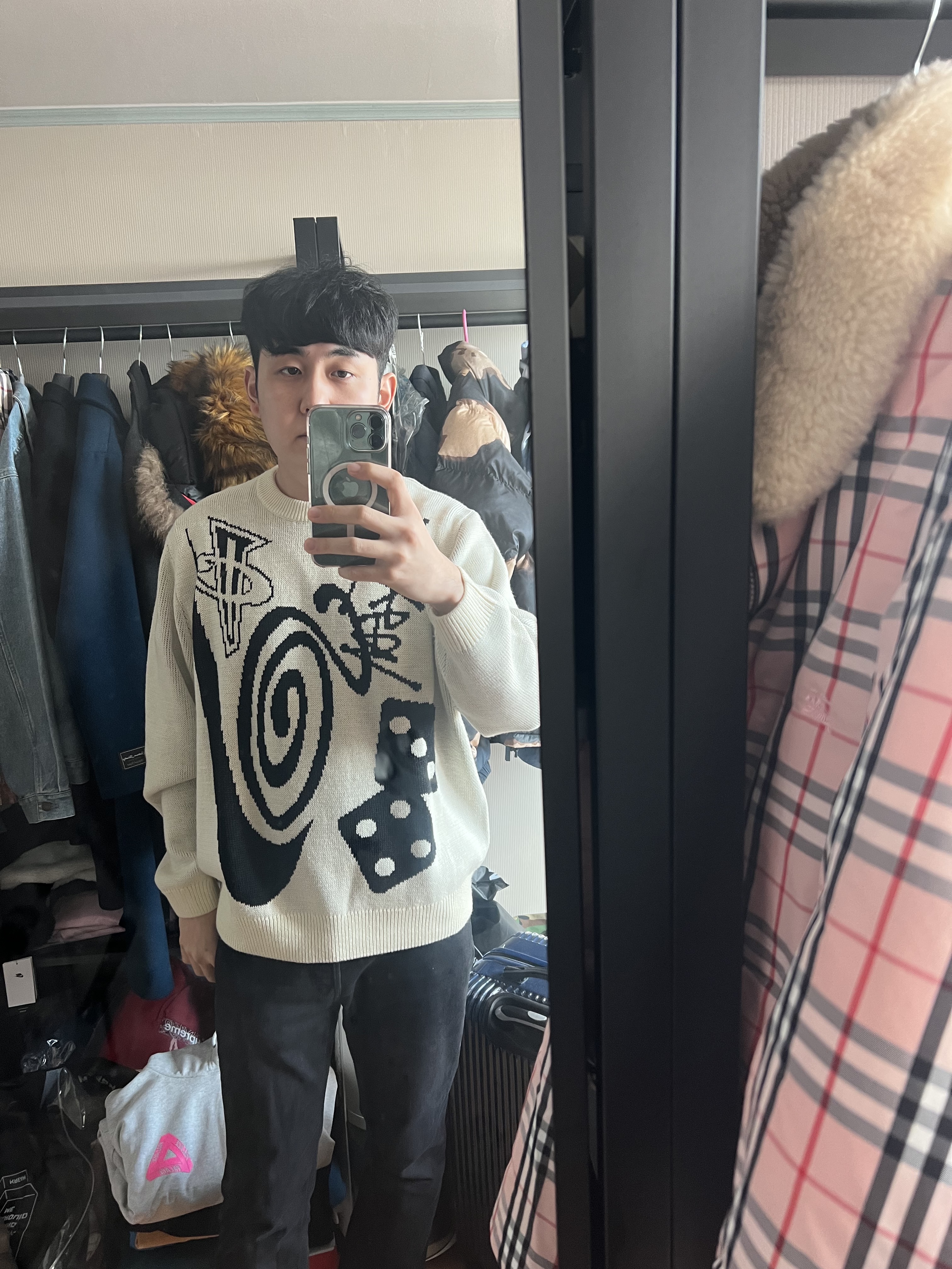 Nike x Stussy NRG LS Knit Sweater Fossil (DR2893-238) 착용 스타일