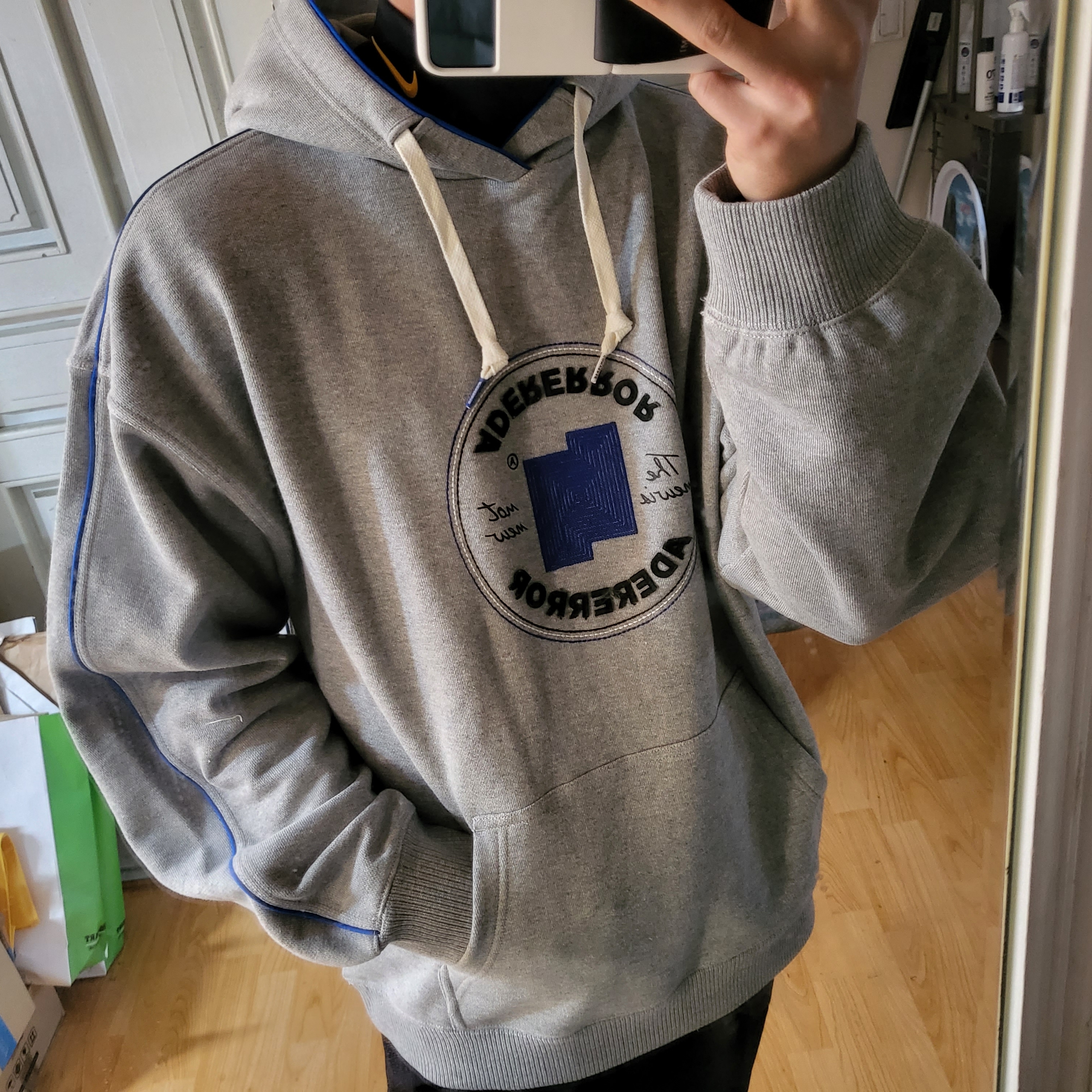 Converse x Ader Error Shapes Pullover Hoodie Vintage Grey Heather 착용 스타일