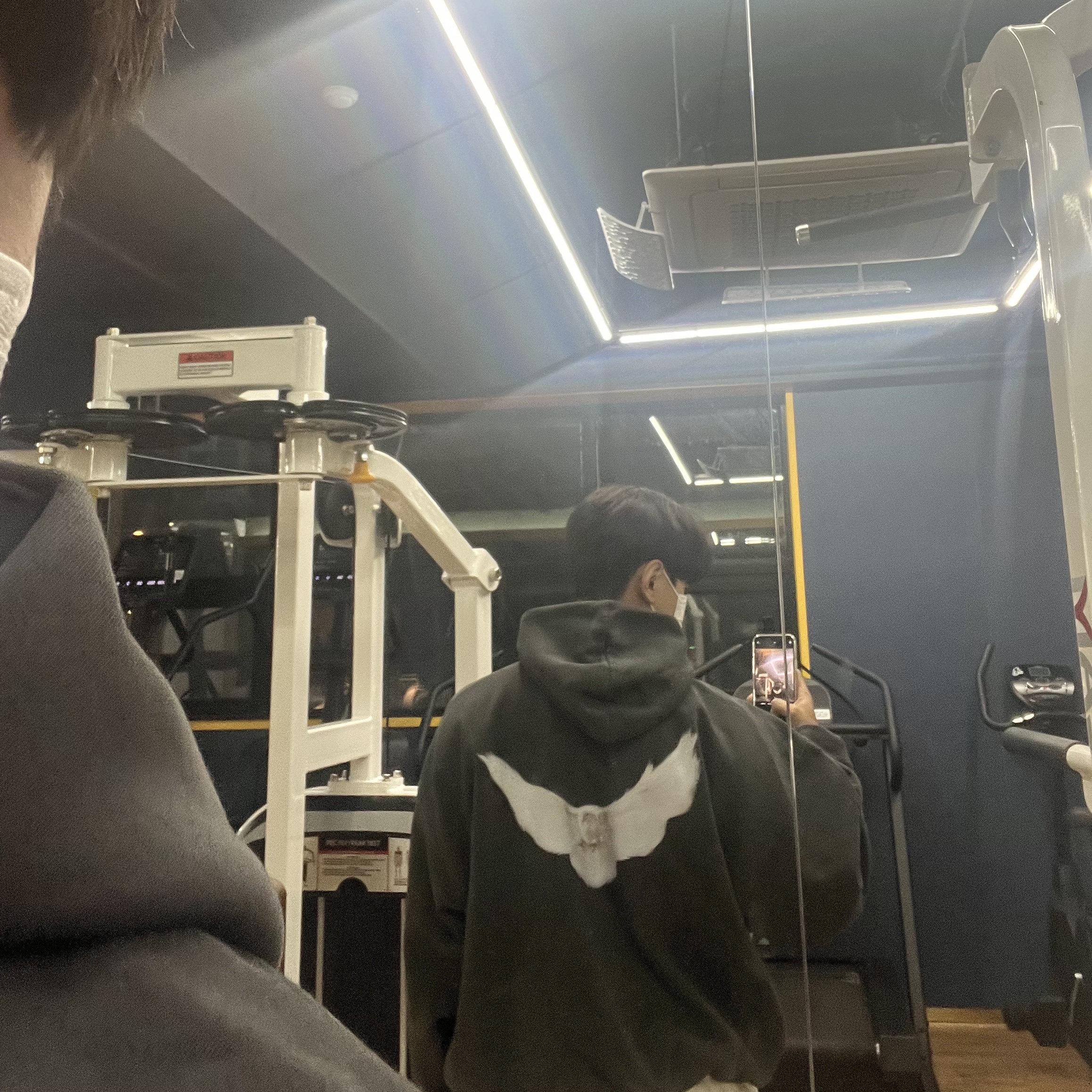 Yeezy Gap Engineered By Balenciaga Dove Hoodie Black, Nike x Supreme Air Force 1 Low Flax 착용 스타일 - 2