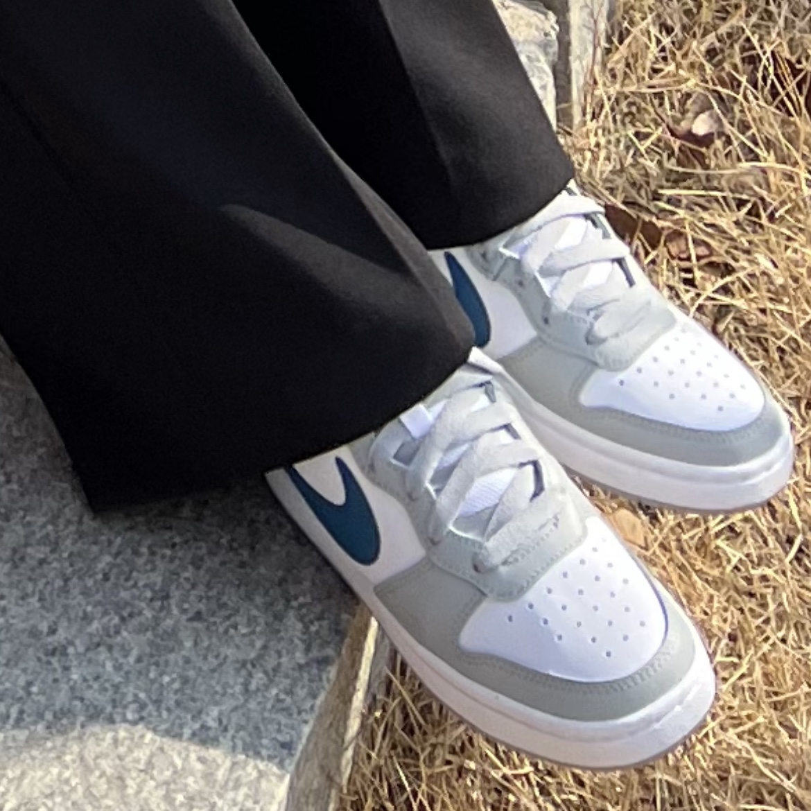 (GS) Nike Court Borough Low 2 Light Smoke Grey 착용 스타일