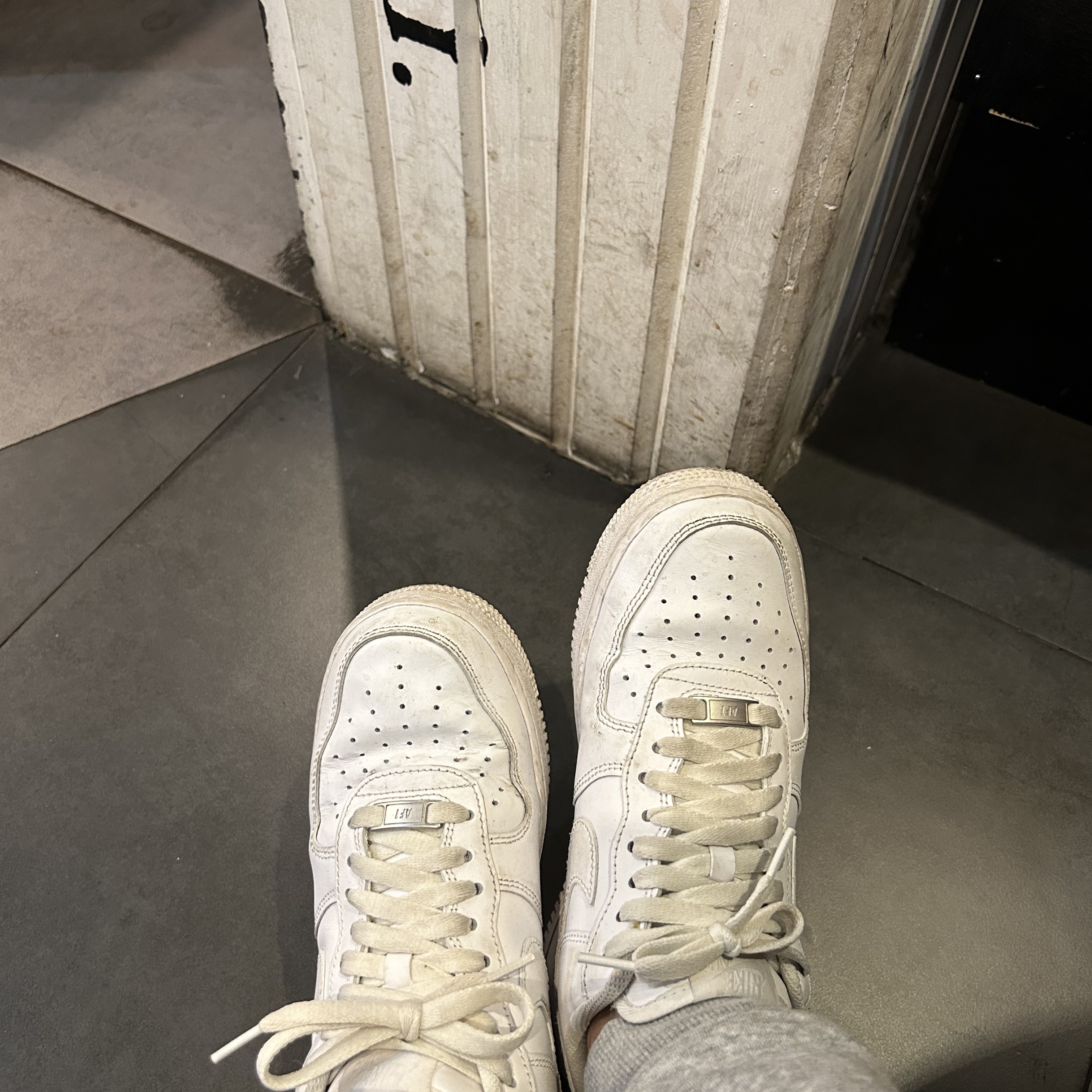 Nike Air Force 1 '07 Low White 착용 스타일