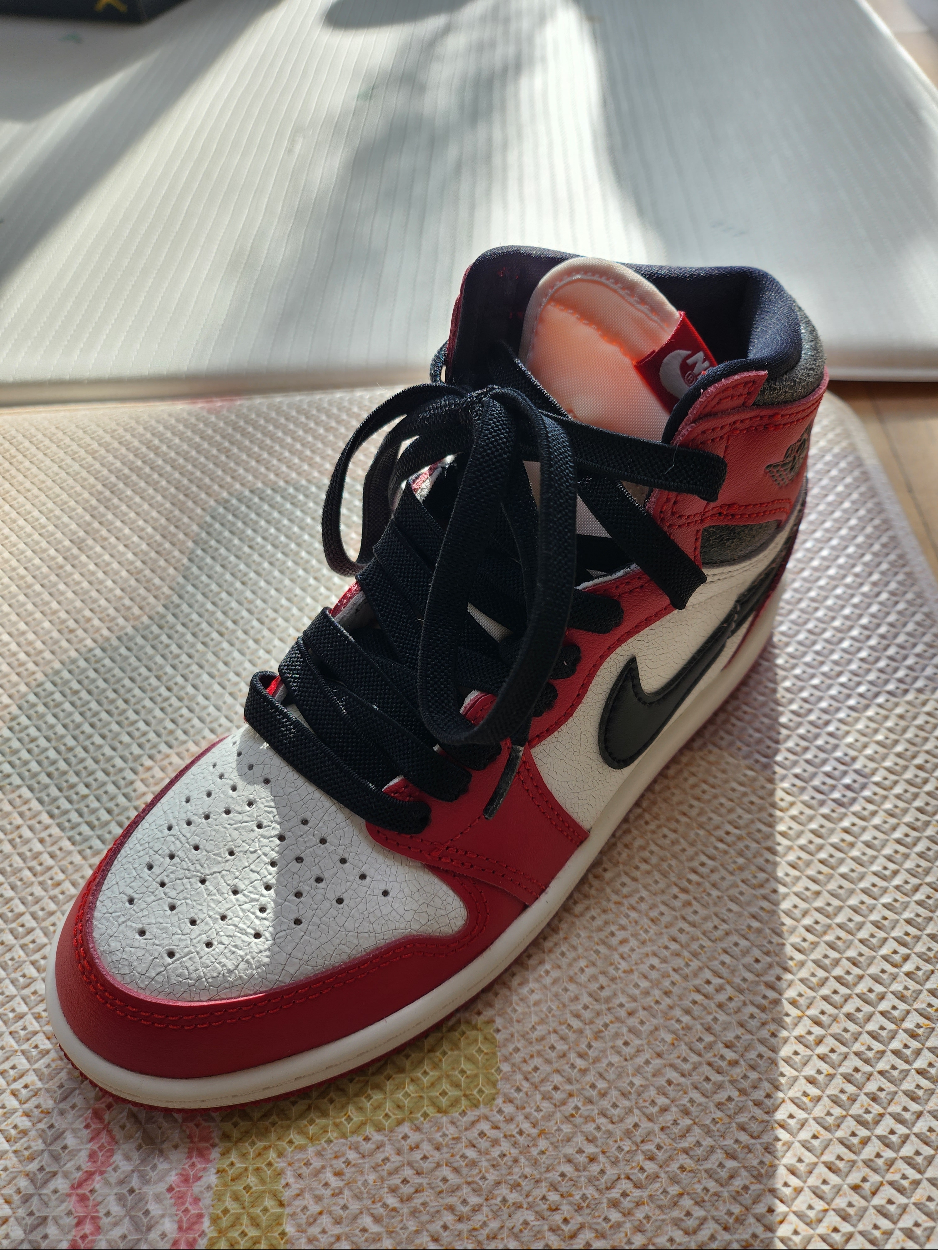 (PS) Jordan 1 Retro High OG Chicago 2022 착용 스타일 - 2