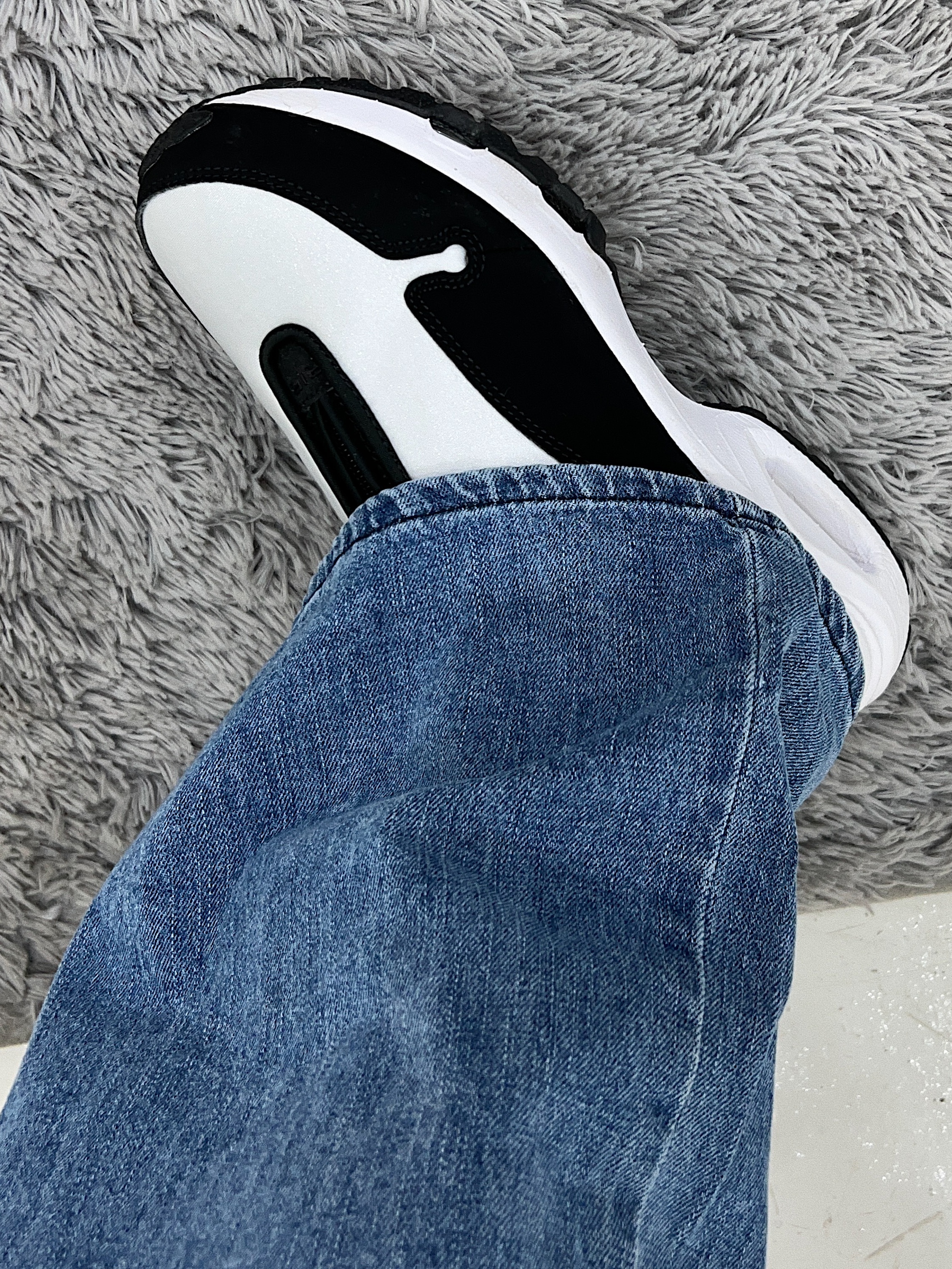 Nike x Comme des Garcons Homme Plus Air Max Sunder SP White Black 착용 스타일 - 4