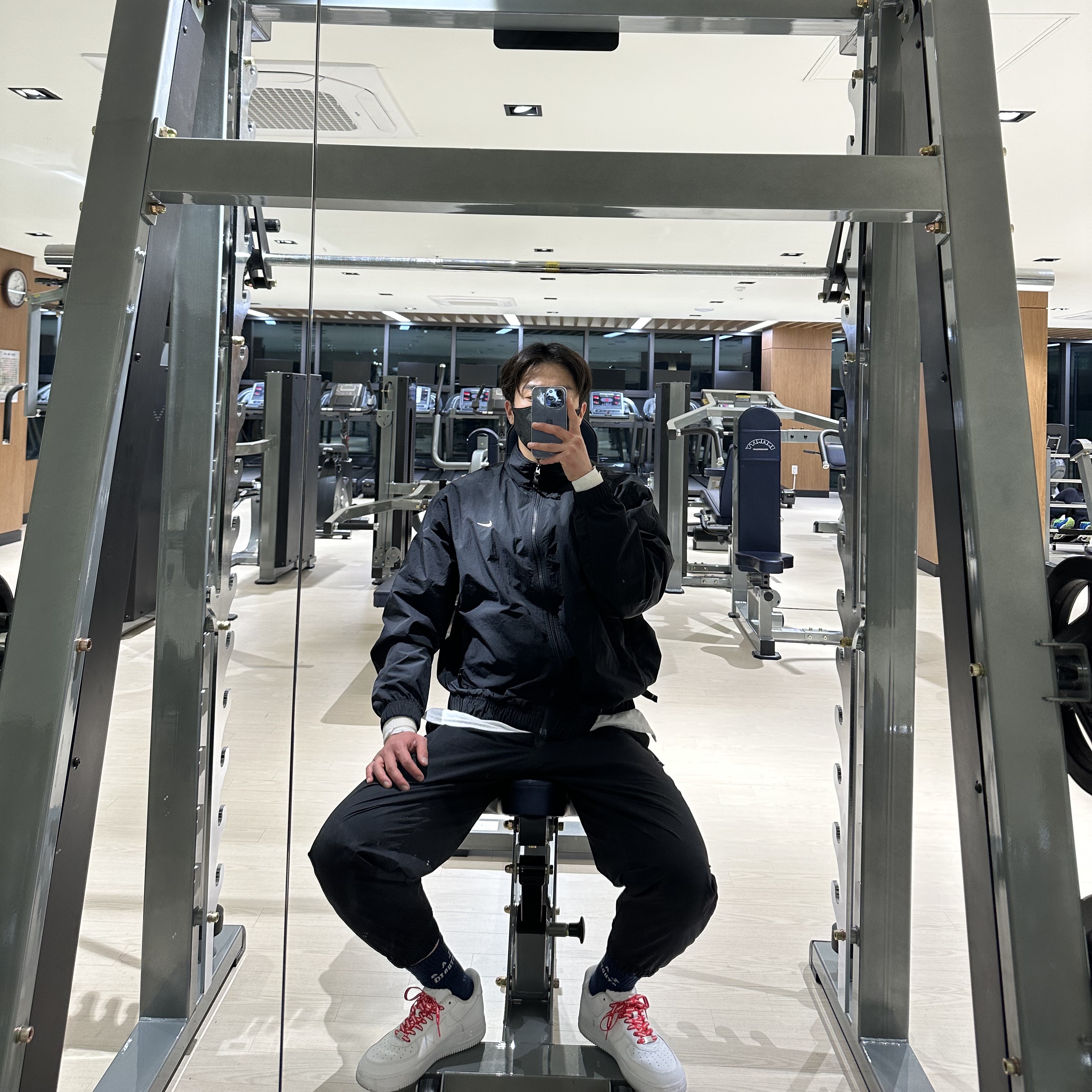 Nike NRG Solo Swoosh Woven Track Jacket Black - Asia, Nike NRG Solo Swoosh Woven Track Pants Black White - Asia 착용 스타일