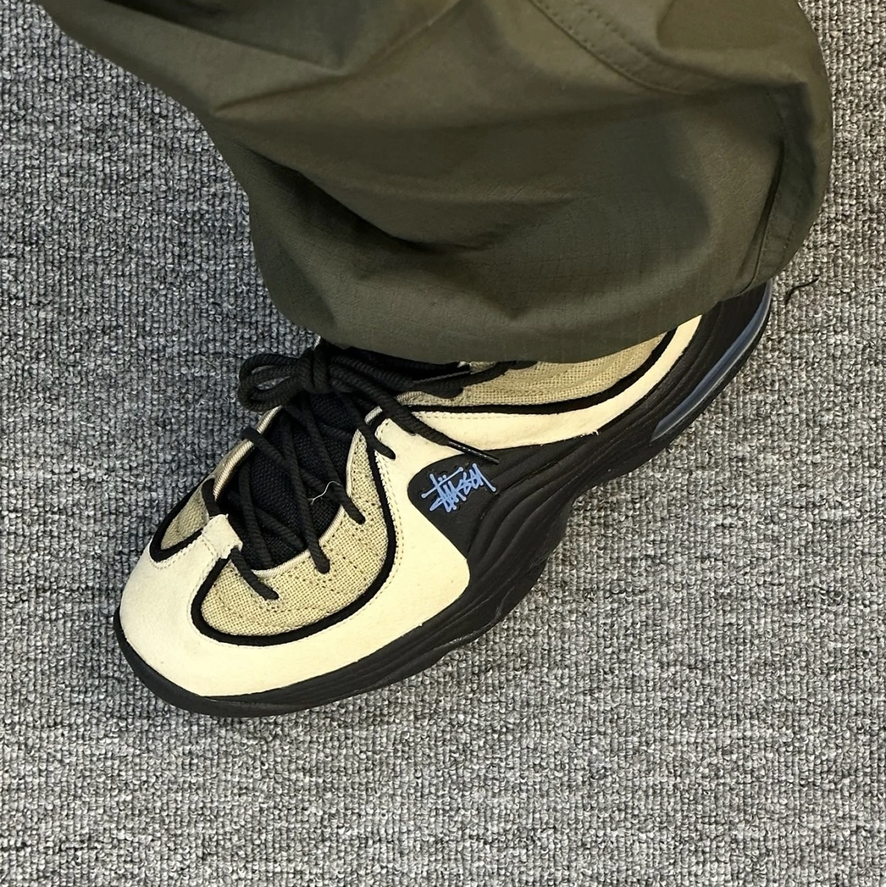 Nike x Stussy Air Penny II Rattan and Limestone, Nike x Stussy Air Penny II Black 착용 스타일 - 3