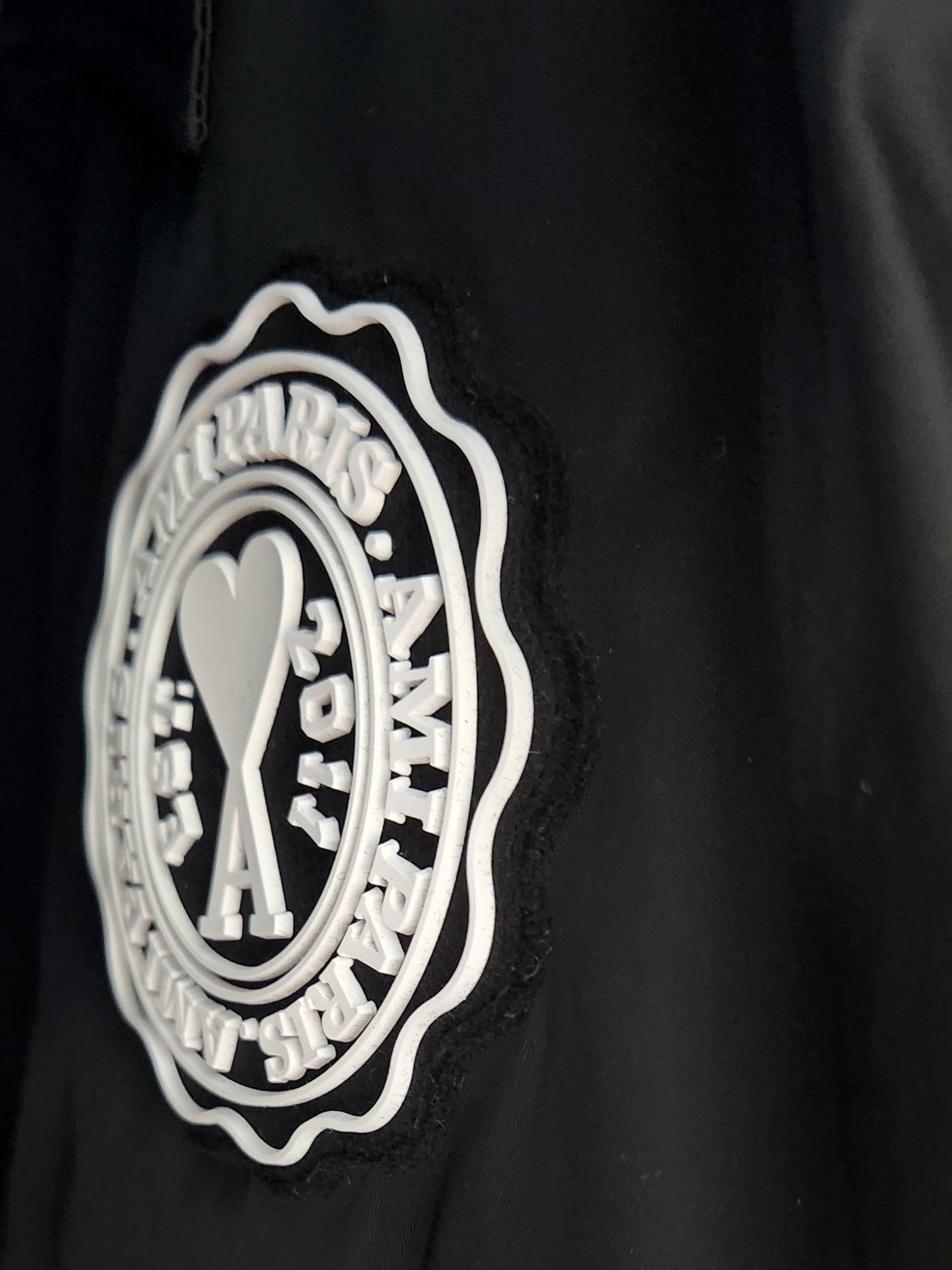 AMI Paris France Coach Jacket Black 착용 스타일