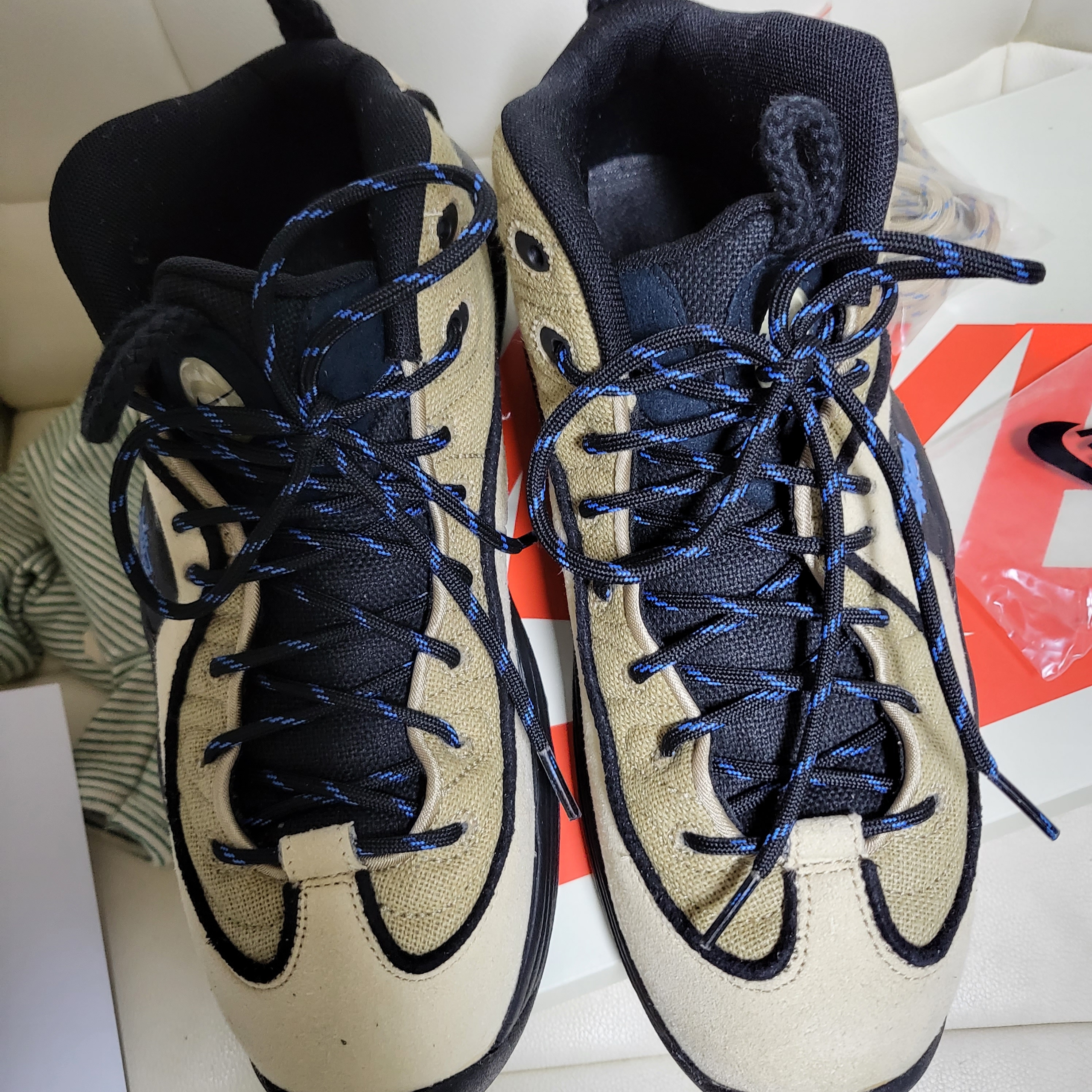 Nike x Stussy Air Penny II Rattan and Limestone 착용 스타일 - 1