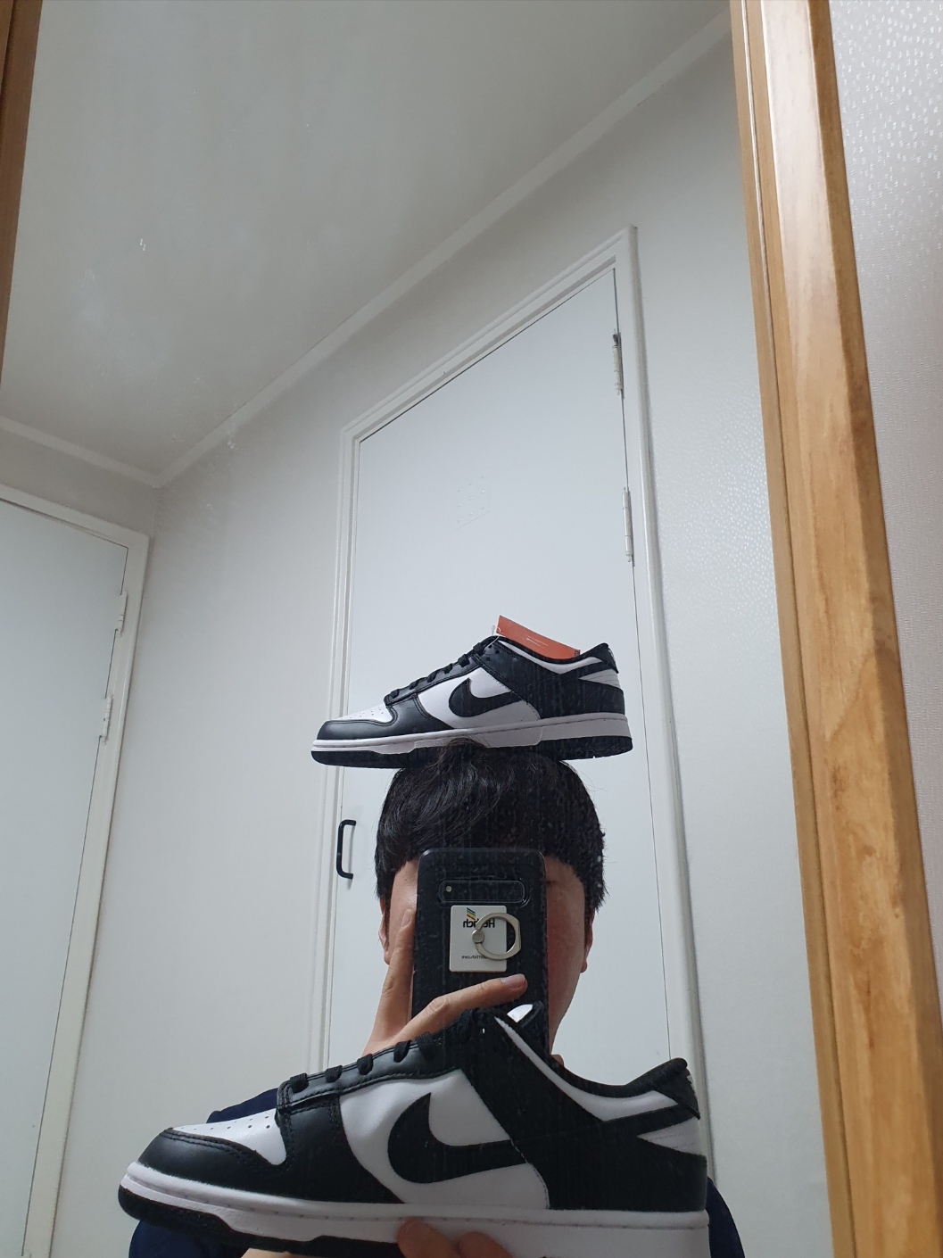 Nike Dunk Low Retro Black 착용 스타일