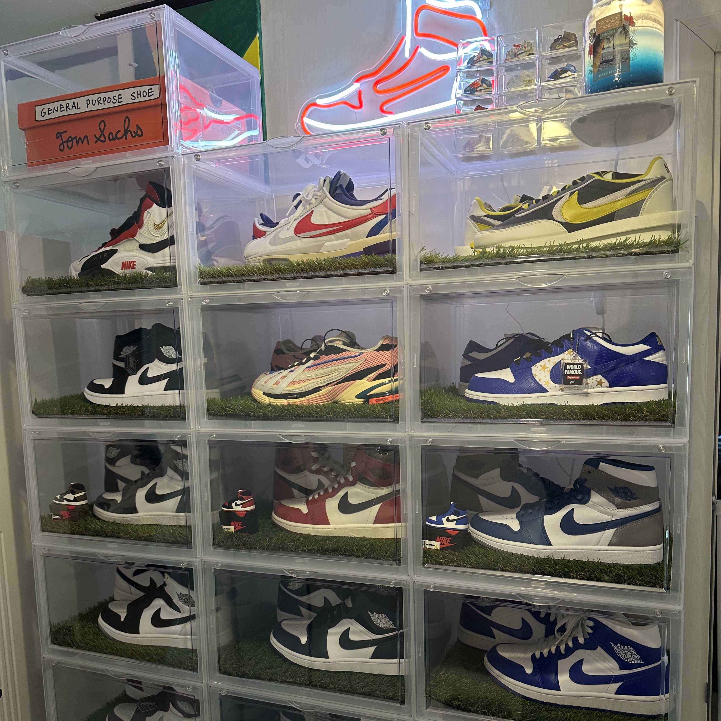 Nike x Supreme SB Dunk Low Hyper Blue, Nike x Tom Sachs General Purpose Shoe Brown 착용 스타일