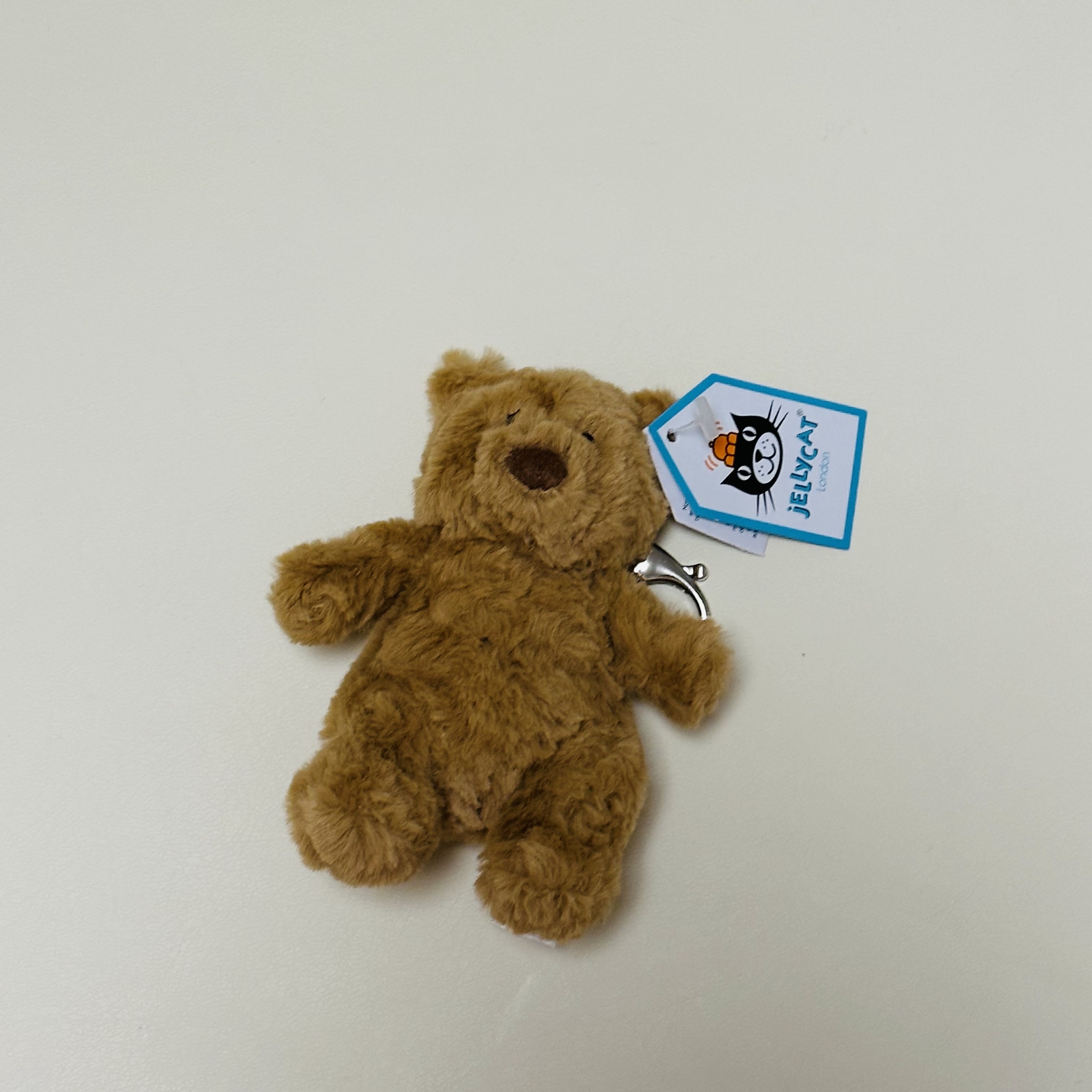 Jellycat Bashful Bunny Bag Charm Tulip, Jellycat Bartholomew Bear Bag Charm Brown 착용 스타일 - 5