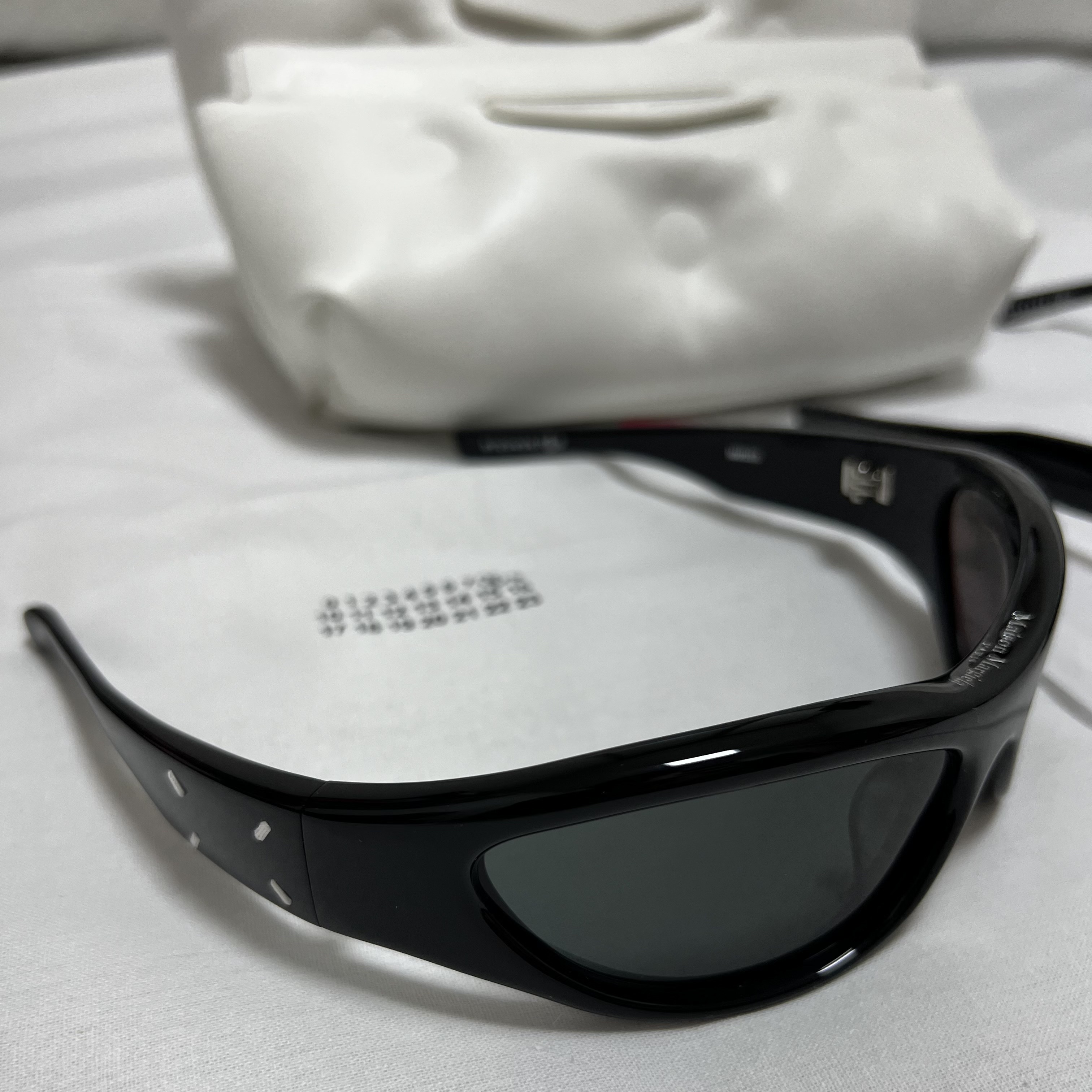 Gentle Monster x Maison Margiela MM004 Black Black, Gentle Monster x Maison Margiela MM003 Black Black 착용 스타일 - 2