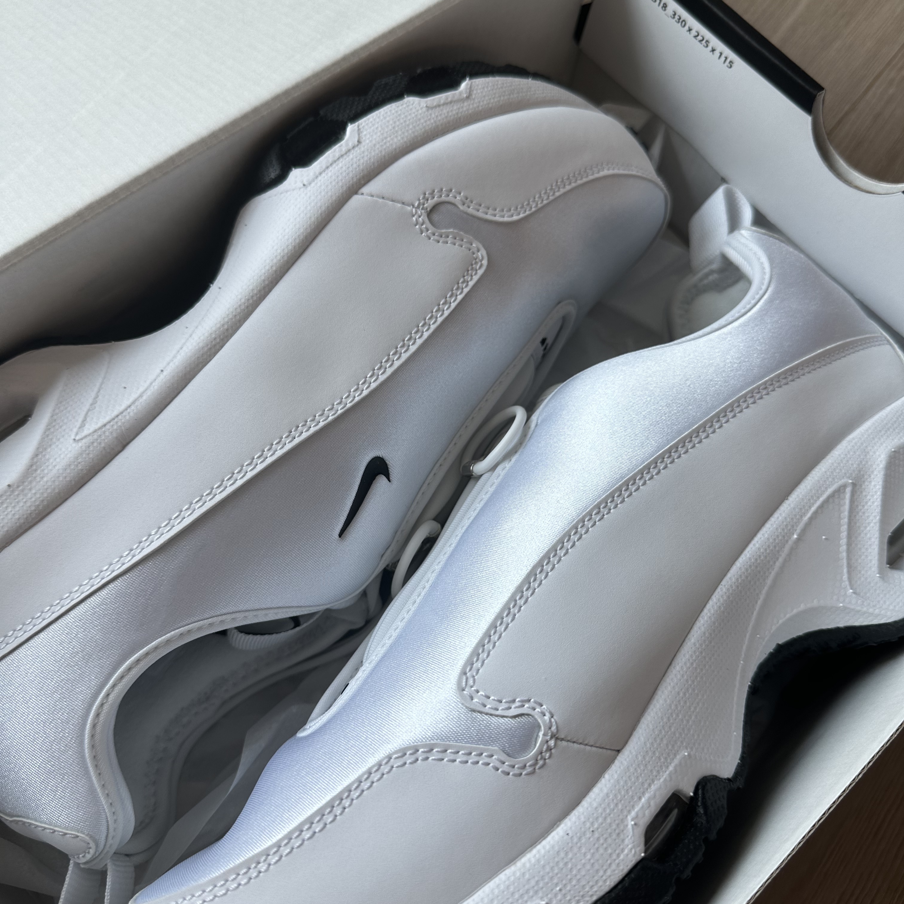 Nike x Comme des Garcons Homme Plus Air Max Sunder SP White 착용 스타일 - 2