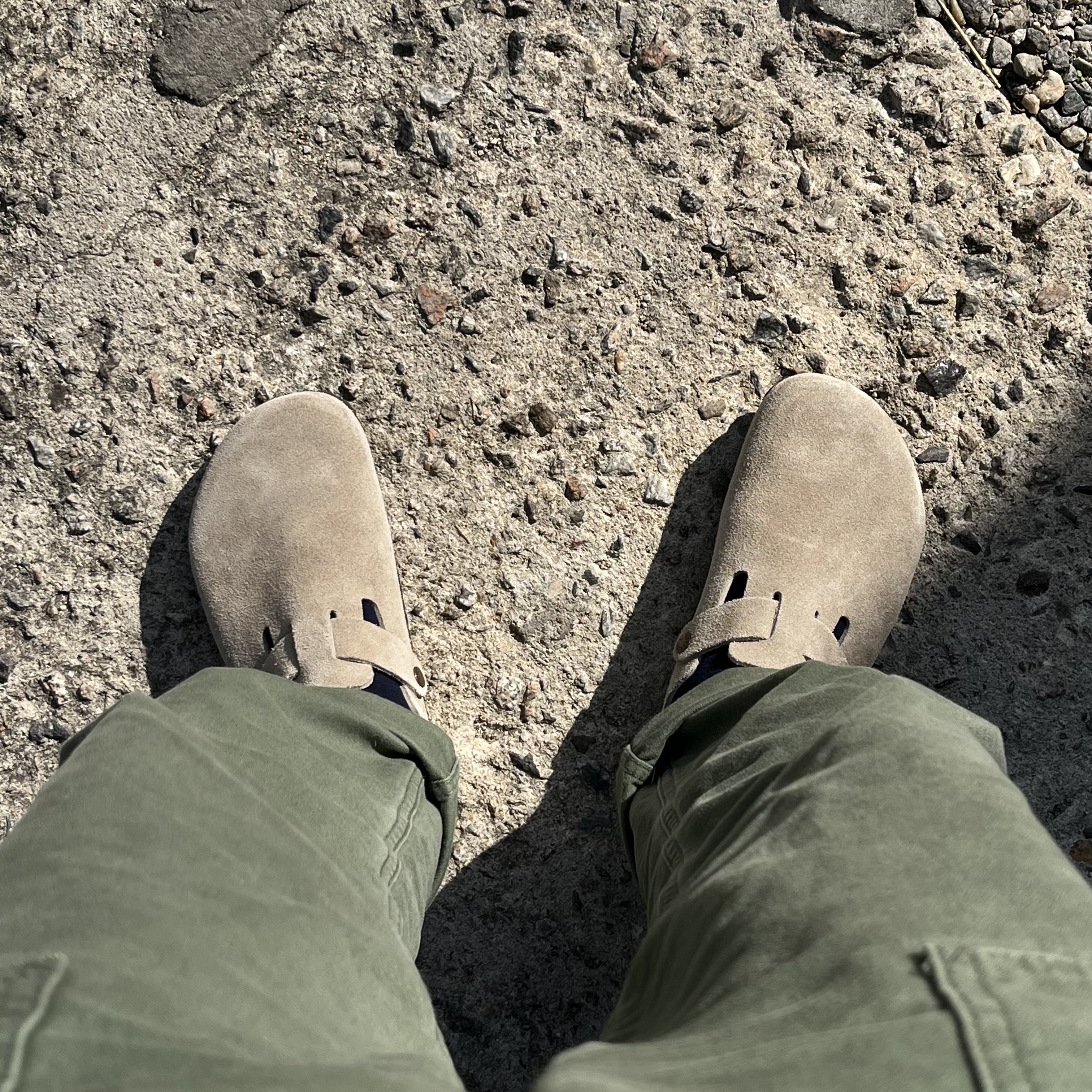 Birkenstock Boston Soft Footbed Taupe - Regular 착용 스타일