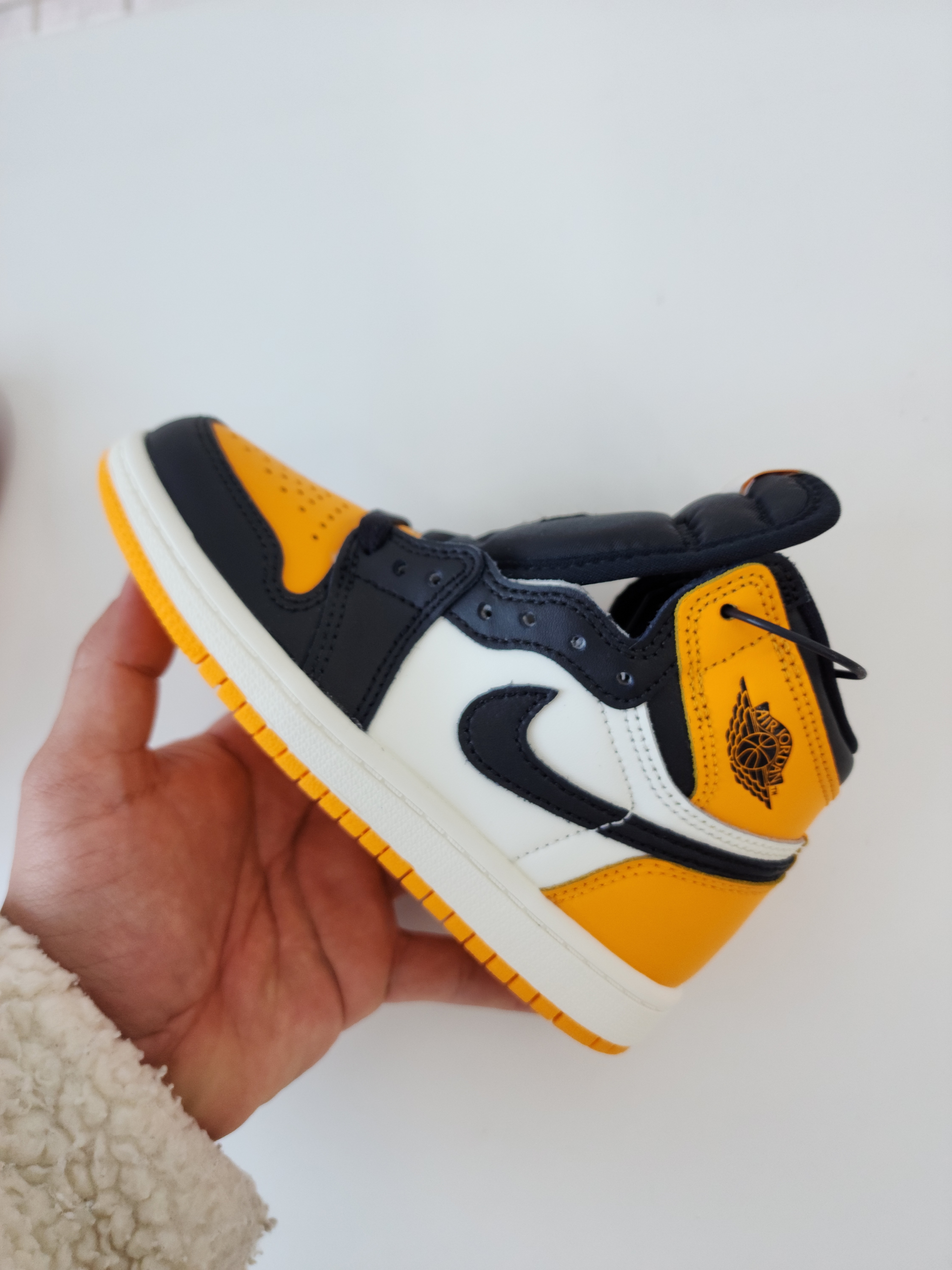 (TD) Jordan 1 Retro High OG Chicago 2022, (PS) Jordan 1 Retro High OG Taxi 착용 스타일 - 2