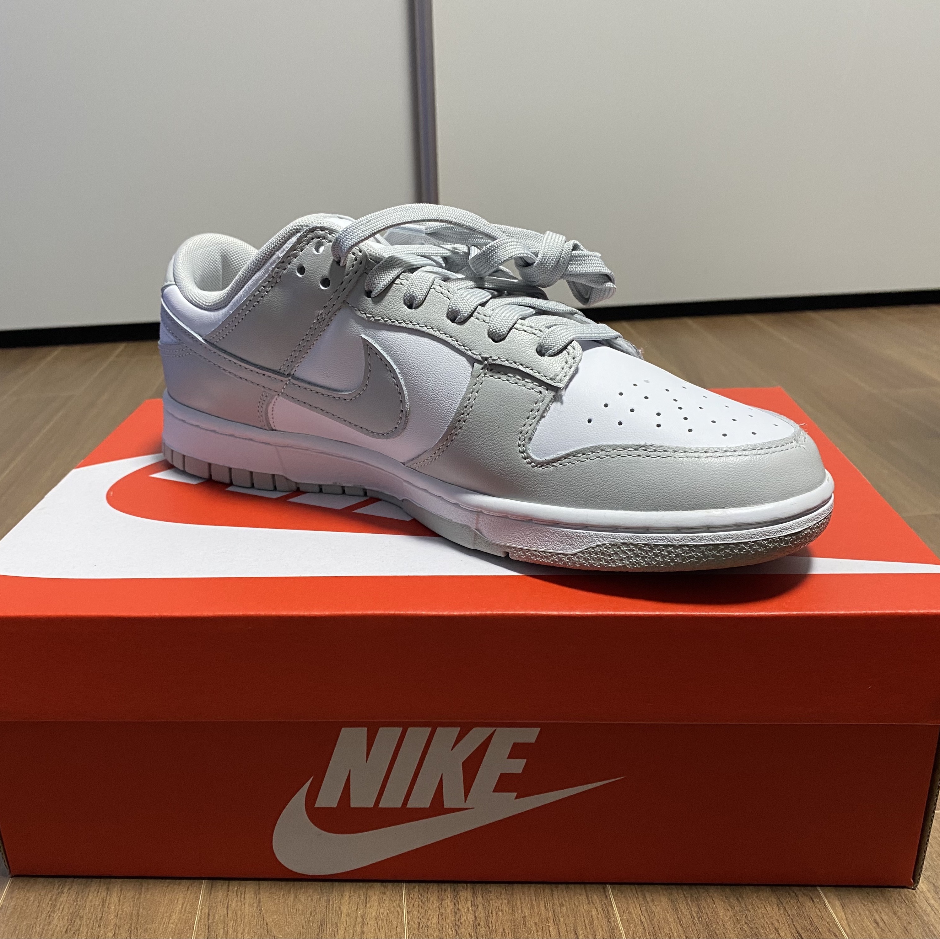 Nike Dunk Low Retro Grey Fog 착용 스타일