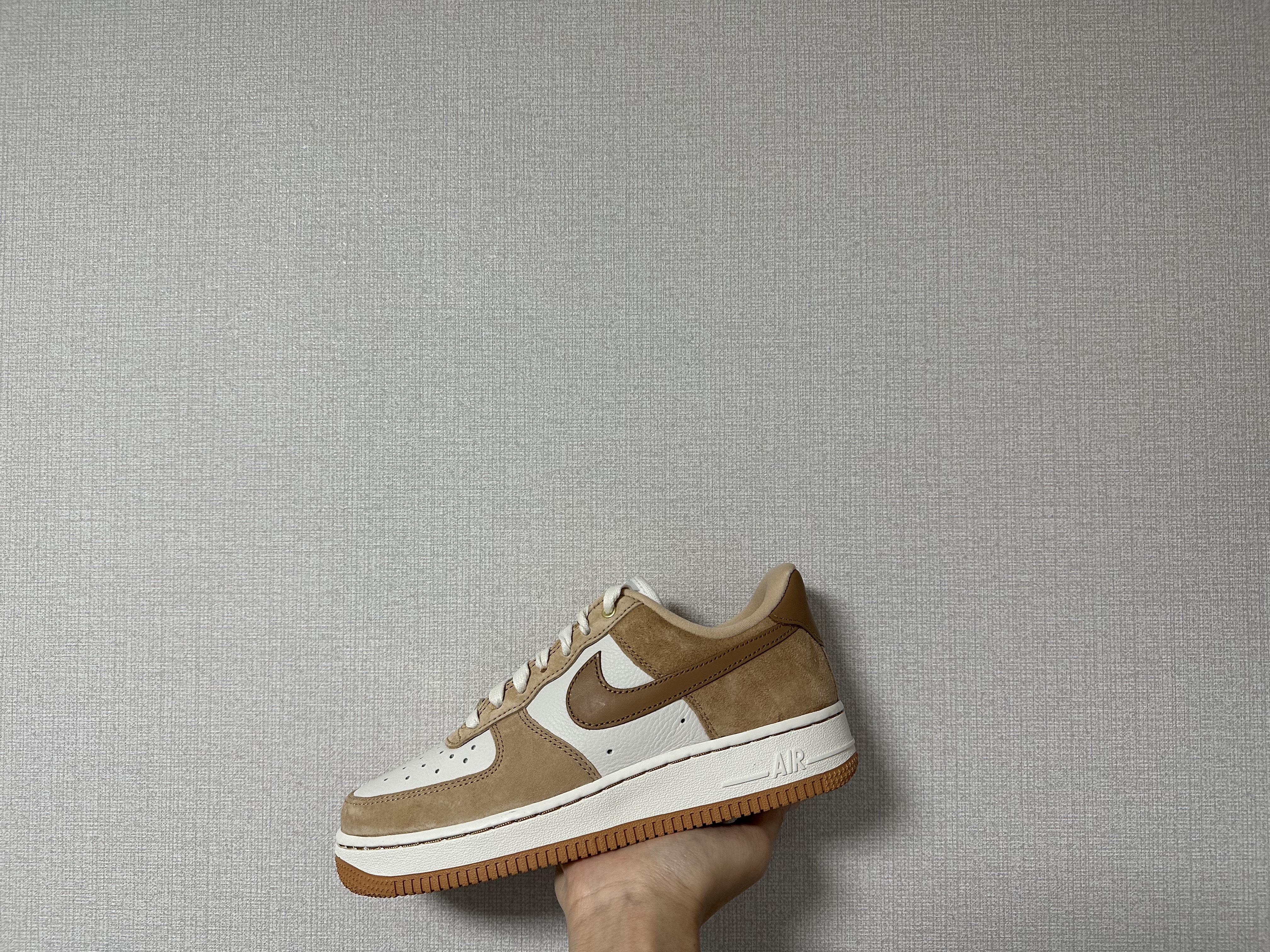 Nike Air Force 1 '07 WB Flax, (W) Nike Air Force 1 LXX Flax 착용 스타일 - 3