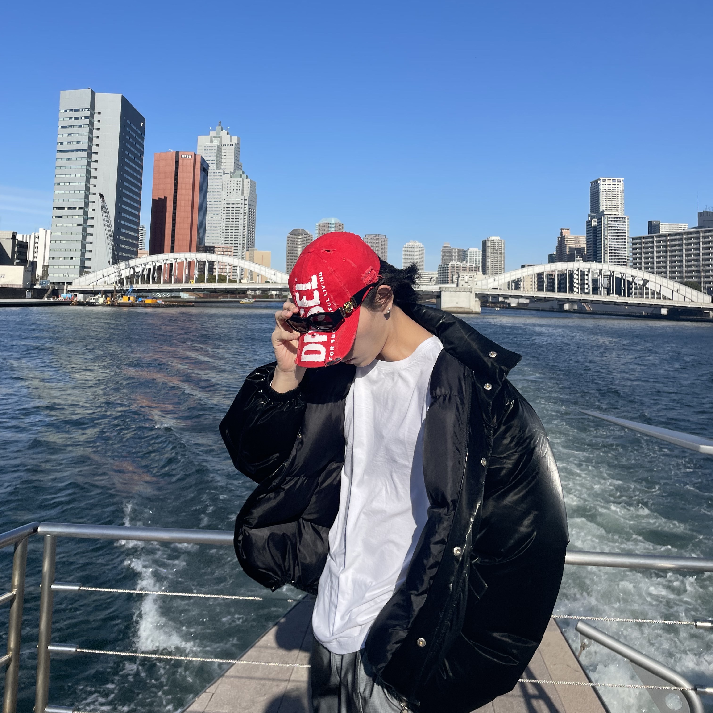 Diesel C-Ewan Baseball Cap with Diesel Lettering Red 착용 스타일 - 1
