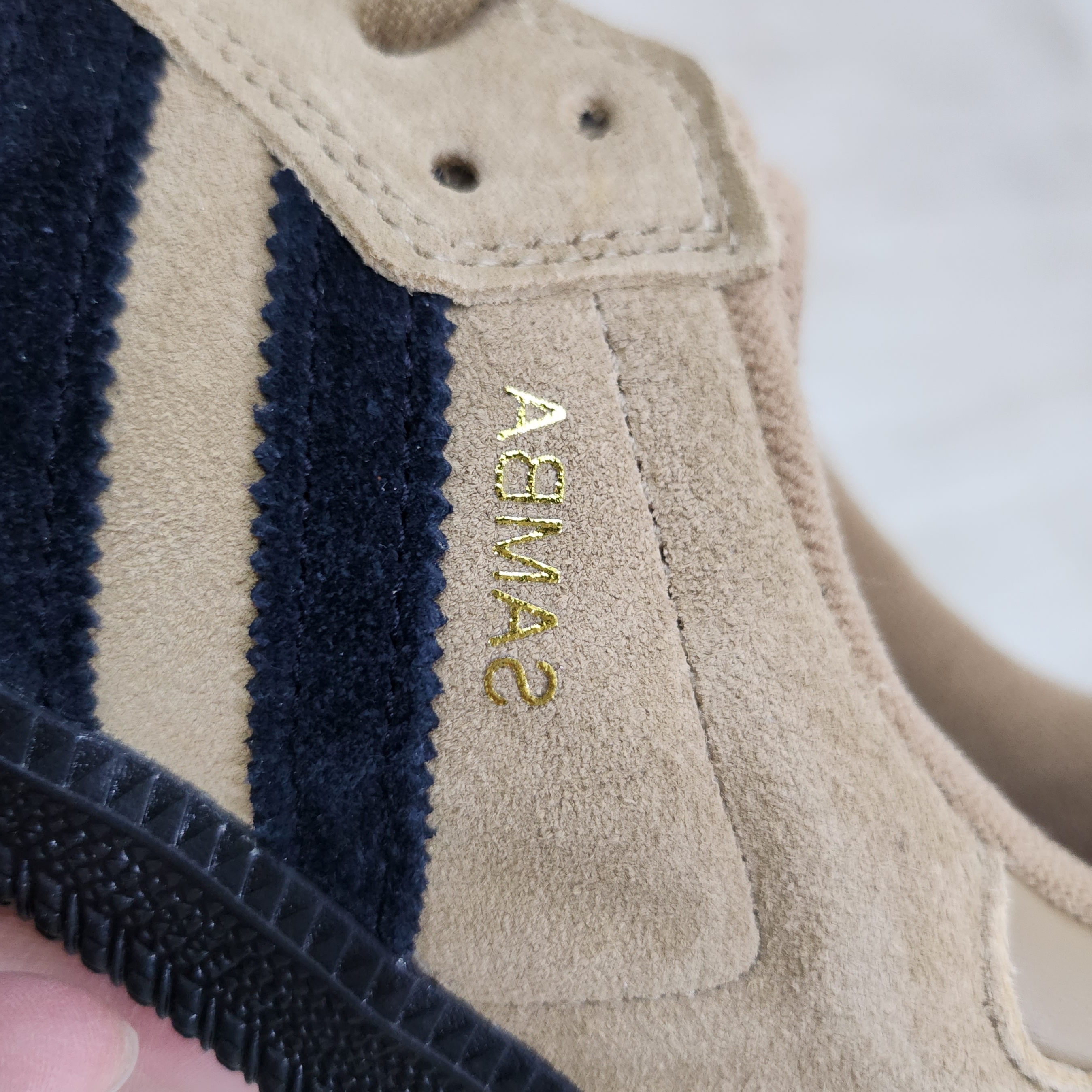 Adidas Samba ADV Cardboard 착용 스타일 - 4