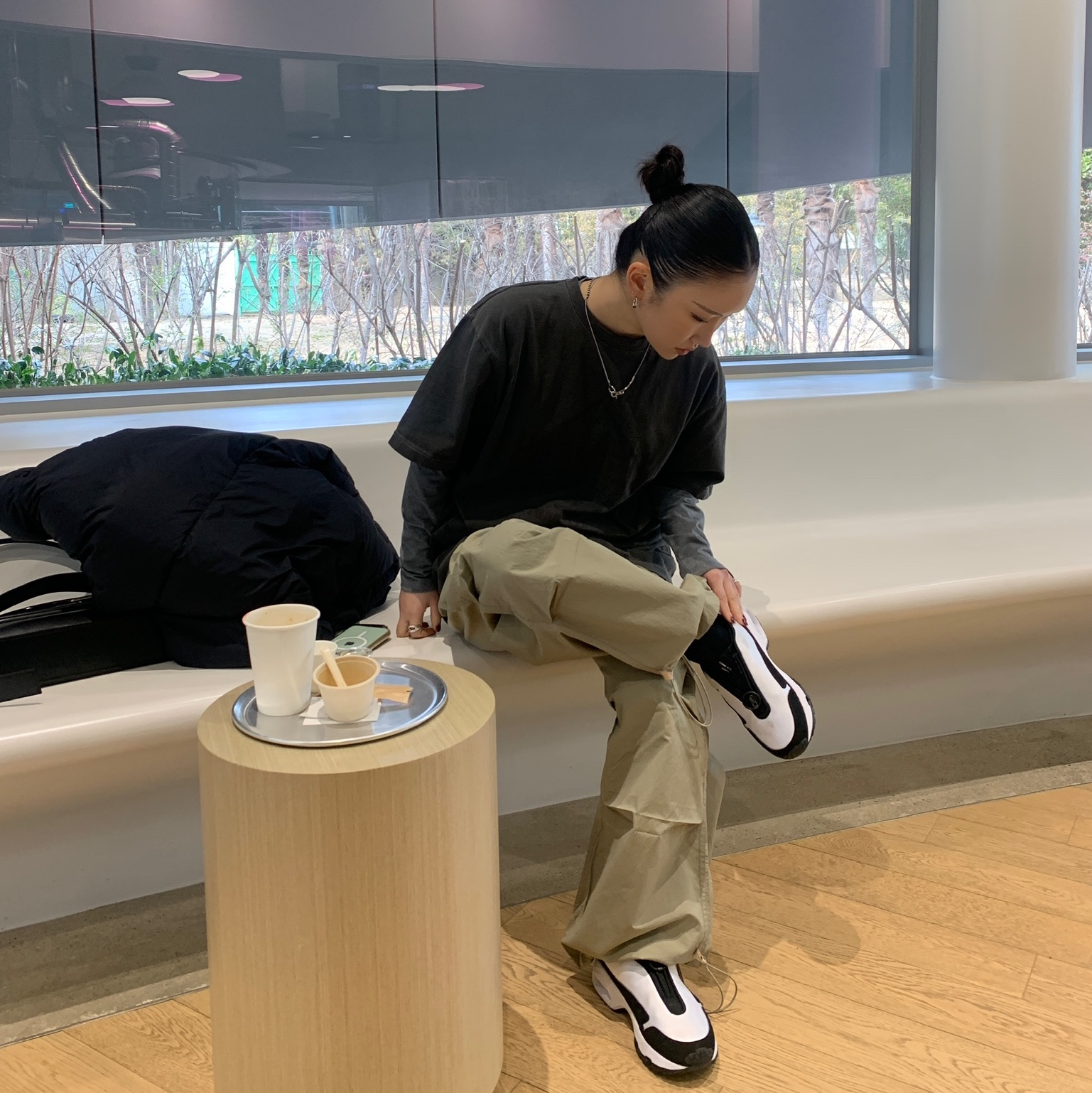 Nike x Comme des Garcons Homme Plus Air Max Sunder SP White Black 착용 스타일 - 4