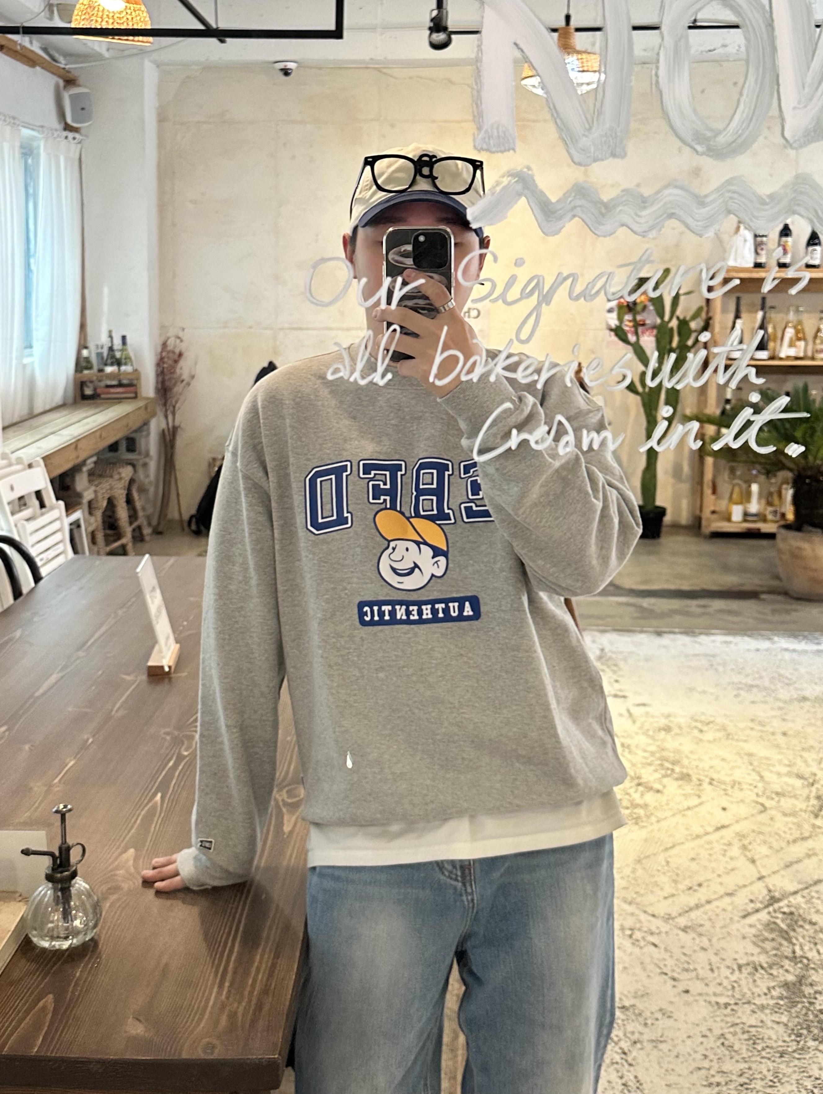 Nike x Sacai LDWaffle Blue Multi 착용 스타일 - 3