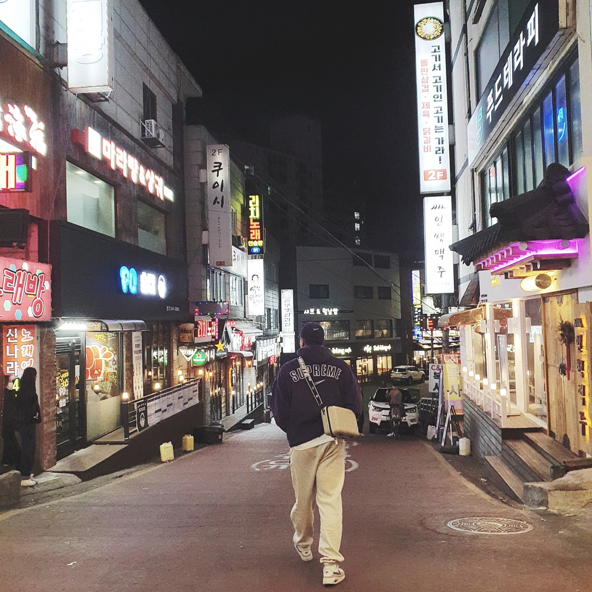 Supreme x Nike Arc Corduroy Hooded Jacket Purple - 22SS, Supreme x Nike Arc Corduroy 6-Panel Purple - 22SS 착용 스타일