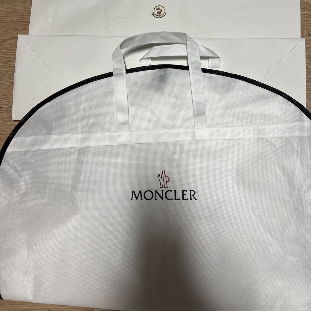 (W) Moncler Baaba Parka Jacket Black - 22SS 착용 스타일 - 5