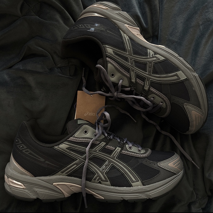 Asics Gel-1130 RE Obsidian Grey 착용 스타일