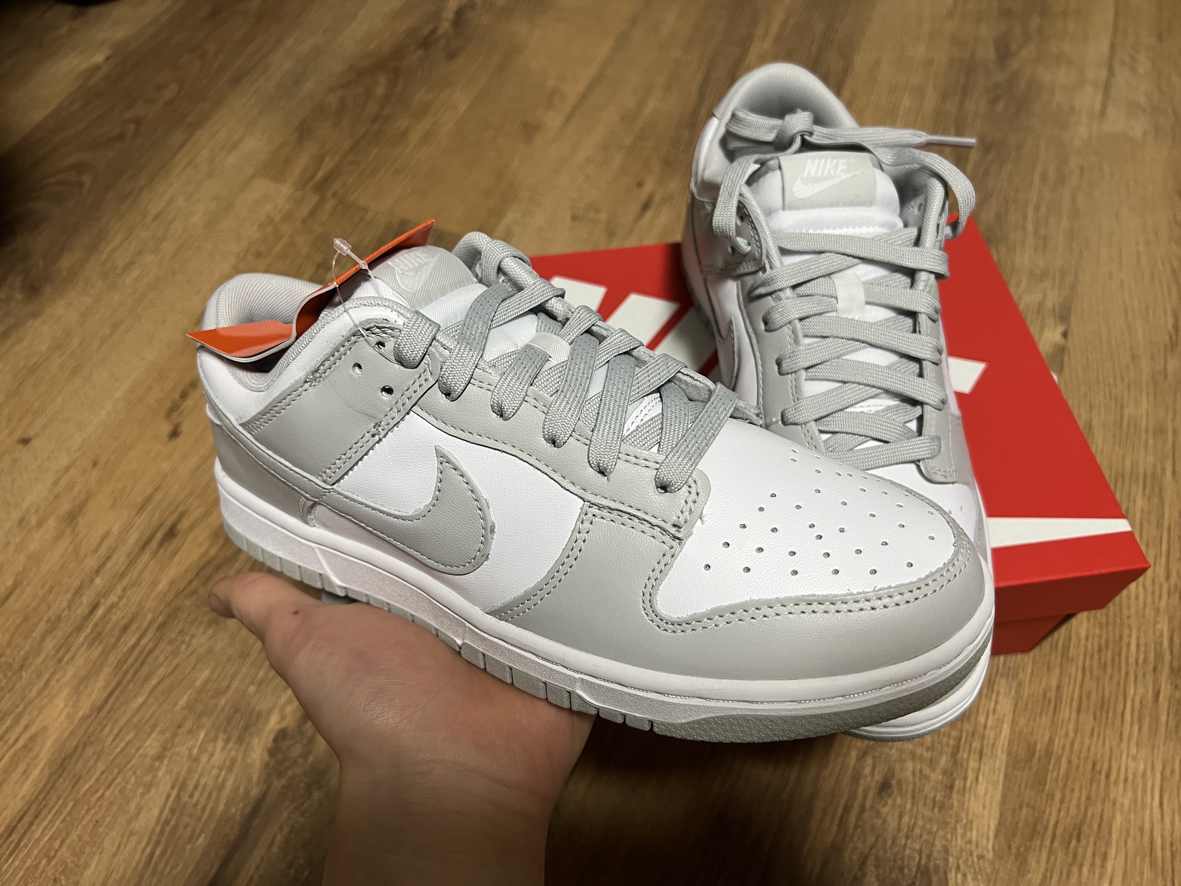Nike Dunk Low Retro Grey Fog 착용 스타일 - 1
