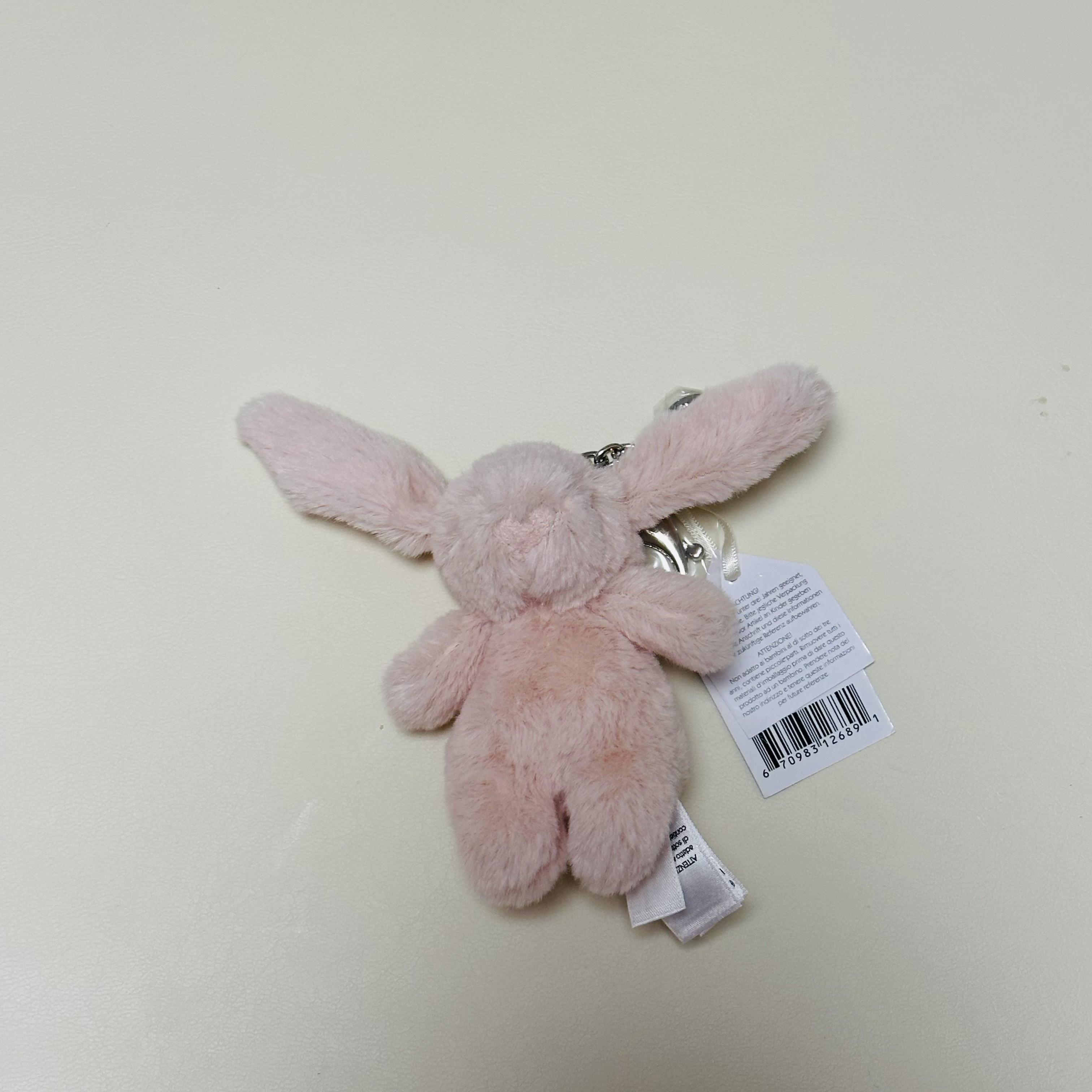 Jellycat Bashful Bunny Bag Charm Tulip, Jellycat Bartholomew Bear Bag Charm Brown 착용 스타일 - 4