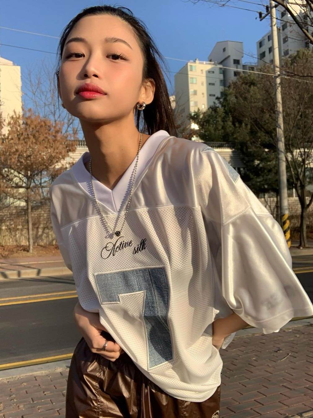 2000Archives Football T-Shirt Denim 착용 스타일 - 1