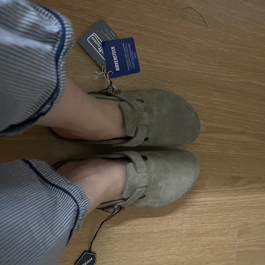 Birkenstock Boston Soft Footbed Taupe - Narrow 착용 스타일