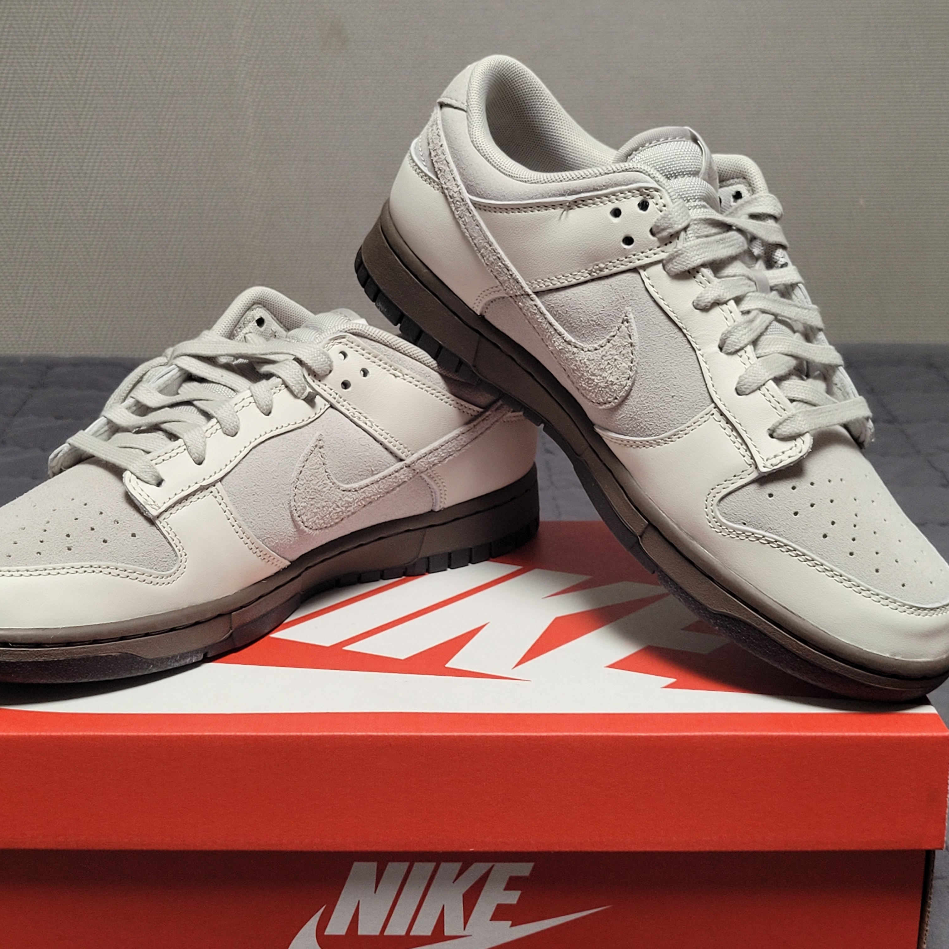 Nike Dunk Low Ironstone Phantom 착용 스타일 - 1