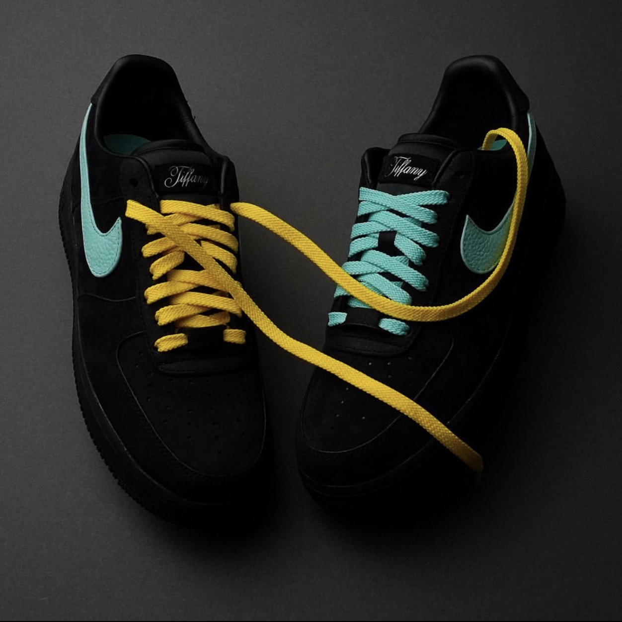 Nike x Tiffany & Co. Air Force 1 Low SP 1837 착용 스타일 - 3