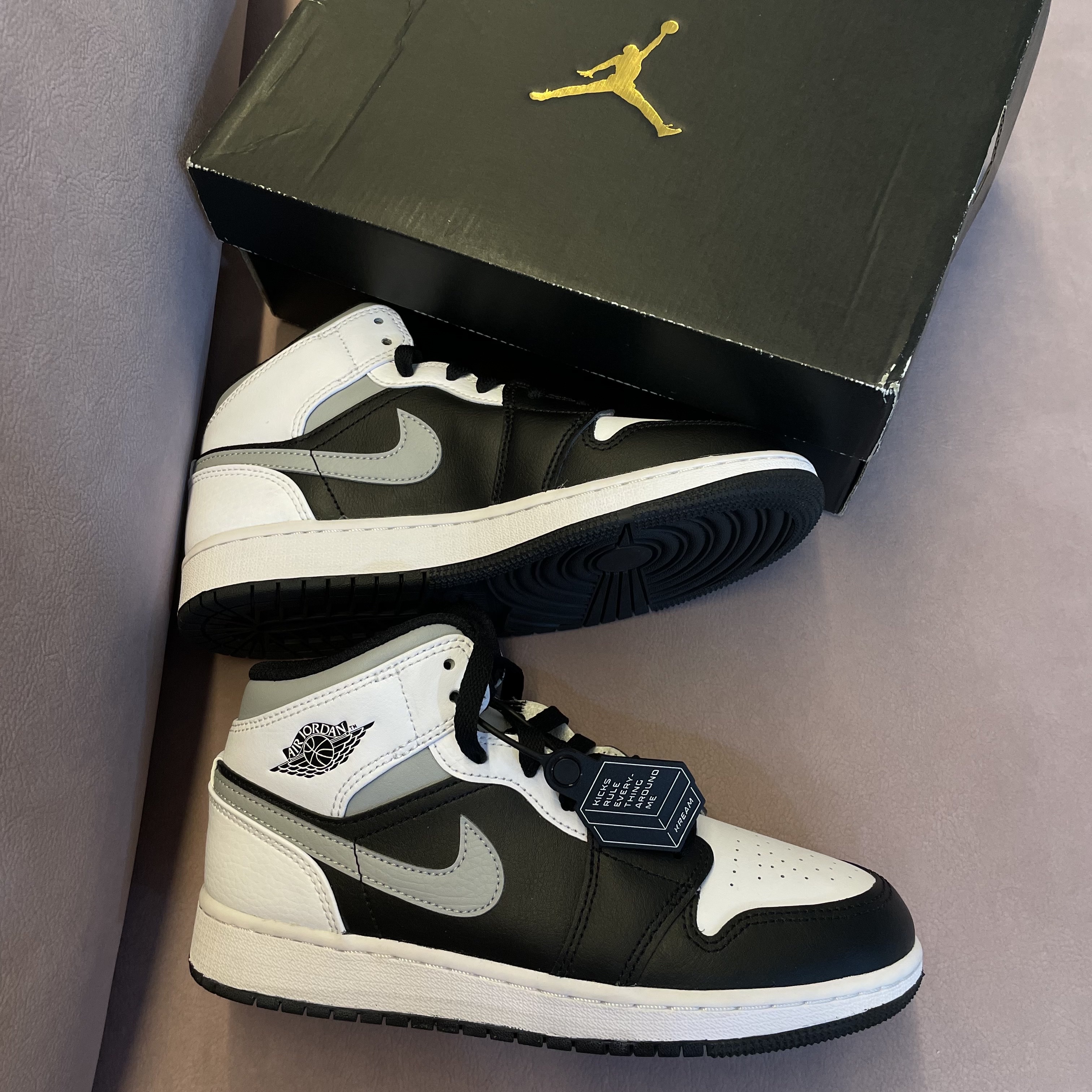 (GS) Jordan 1 Mid White Shadow 착용 스타일