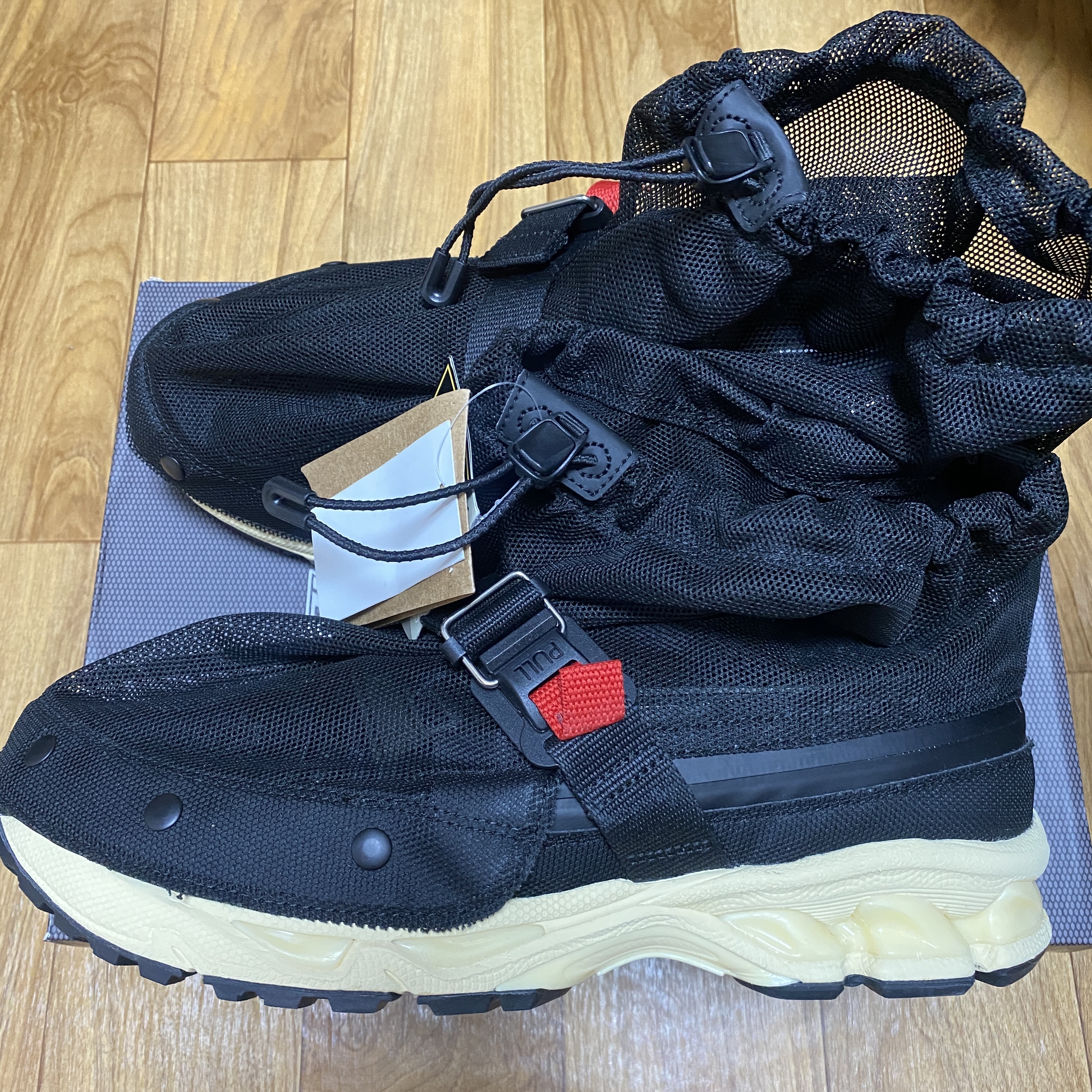 Asics x Beams Gel-Kayano 14 Gore-Tex Black 착용 스타일